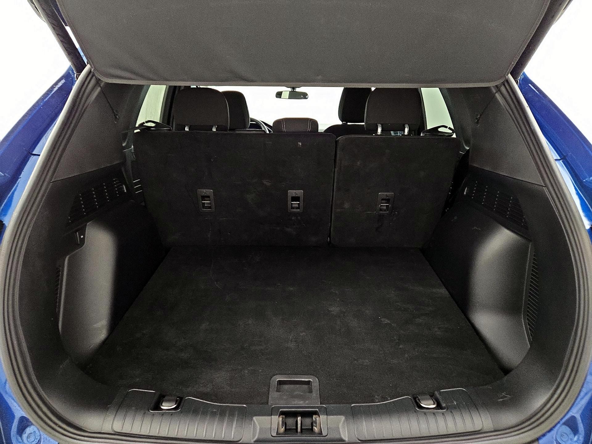 Thumbnail: 2023 Ford Escape - 20