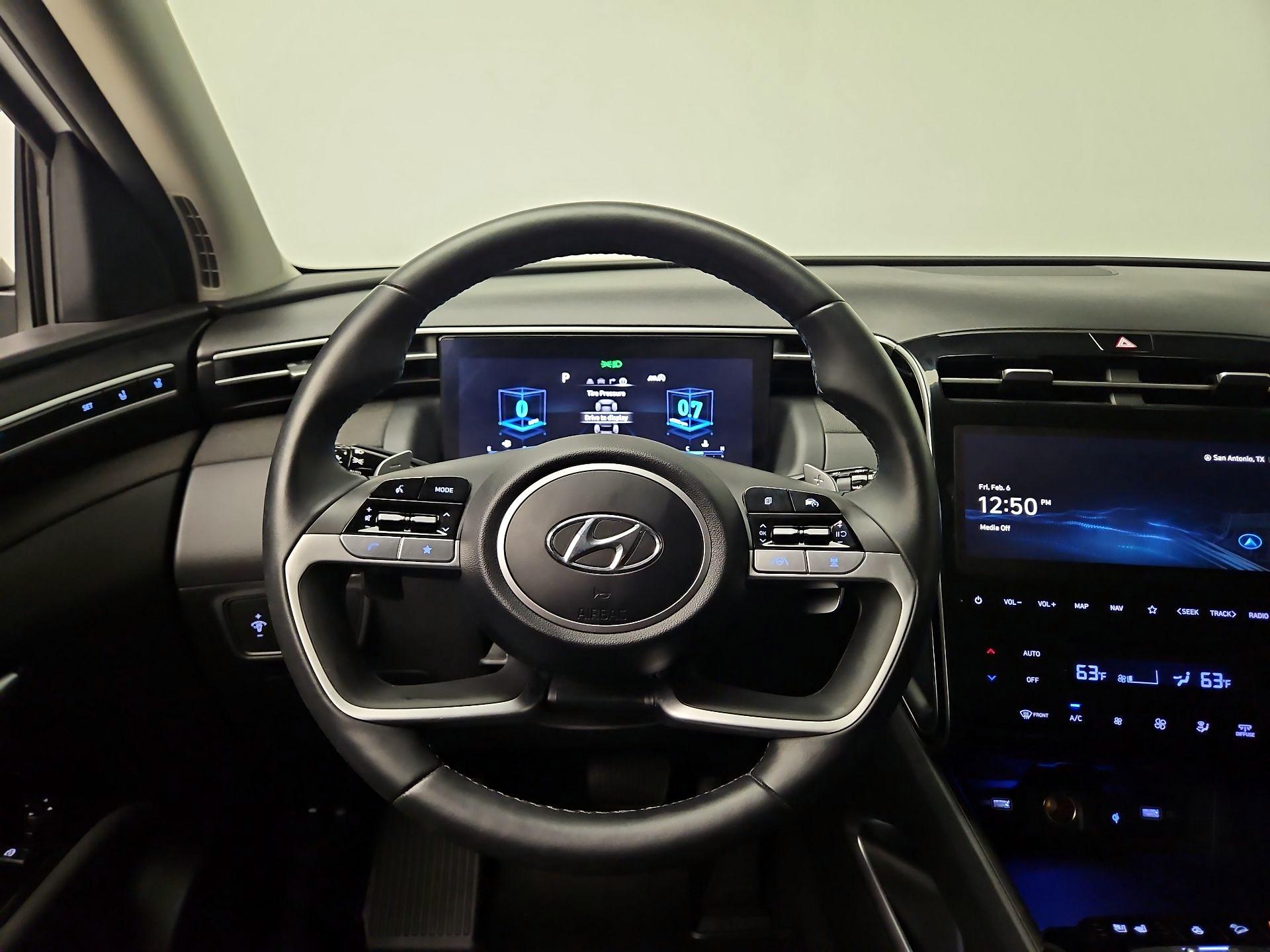 Thumbnail: 2023 Hyundai Tucson - 10