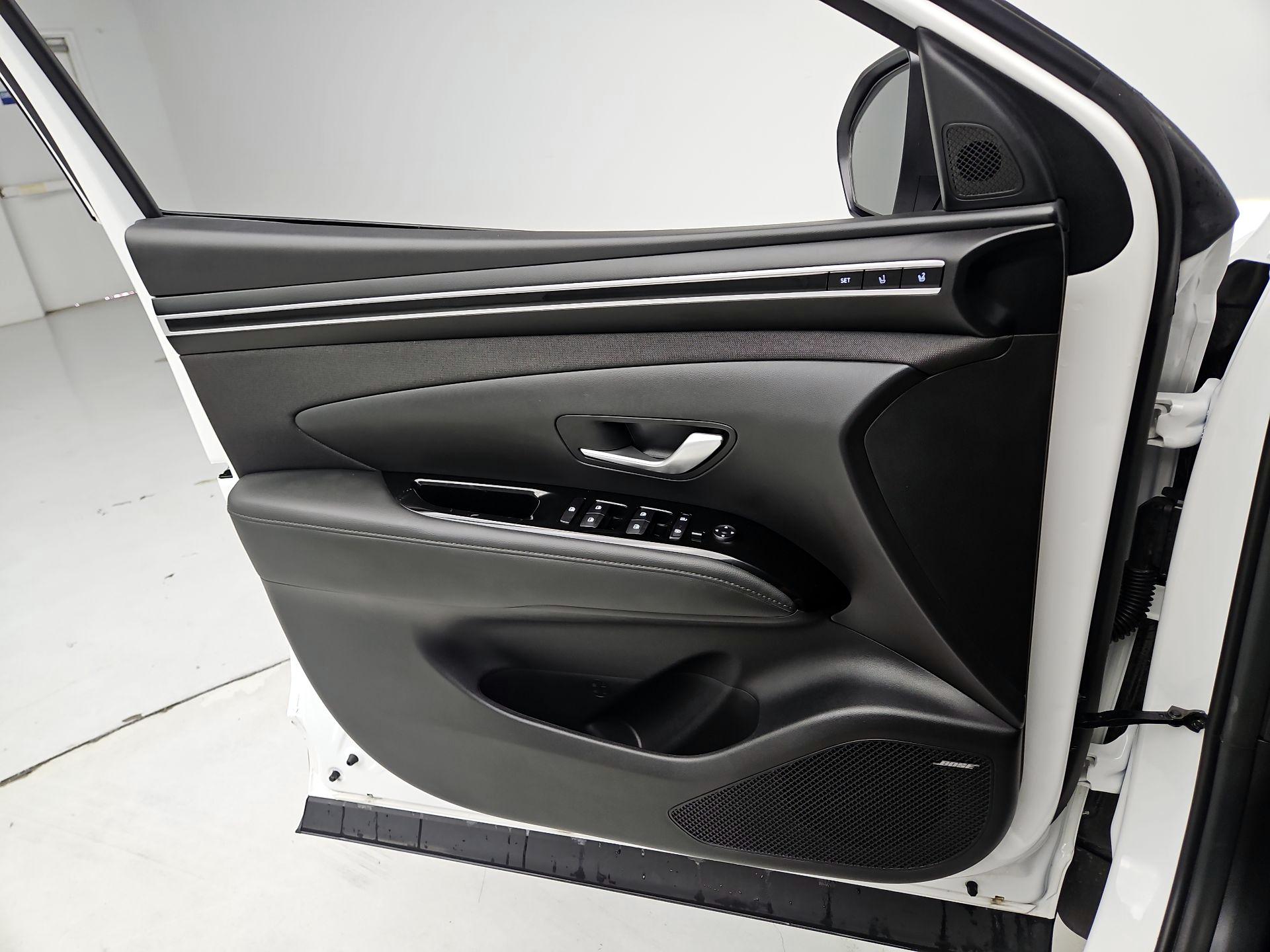 Thumbnail: 2023 Hyundai Tucson - 12