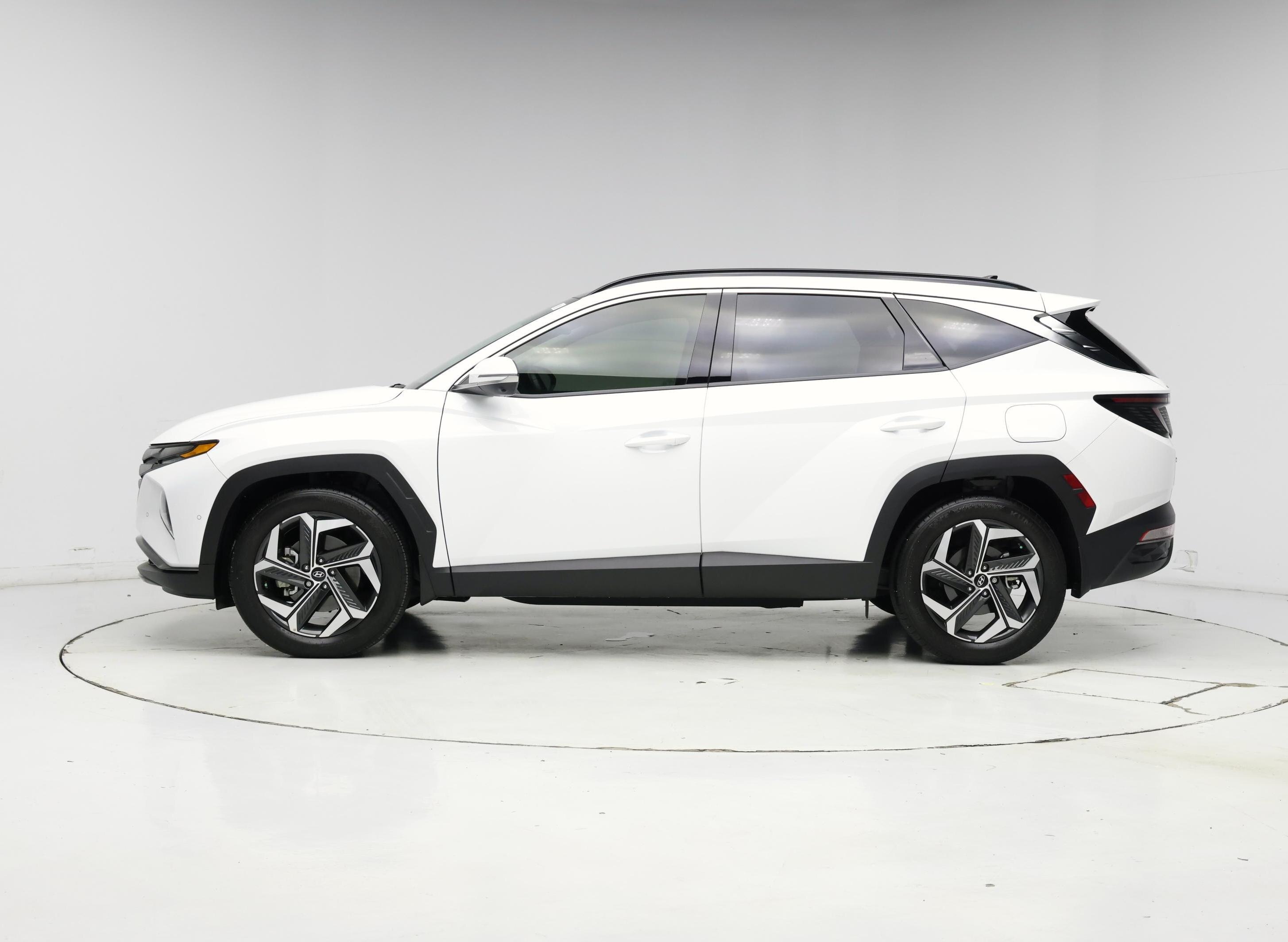 Thumbnail: 2023 Hyundai Tucson - 3