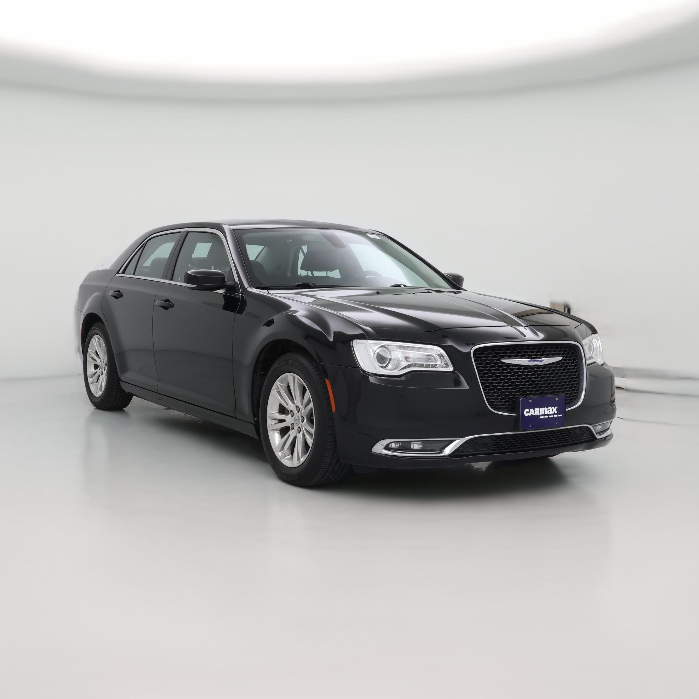 Thumbnail: 2021 Chrysler 300 - 1