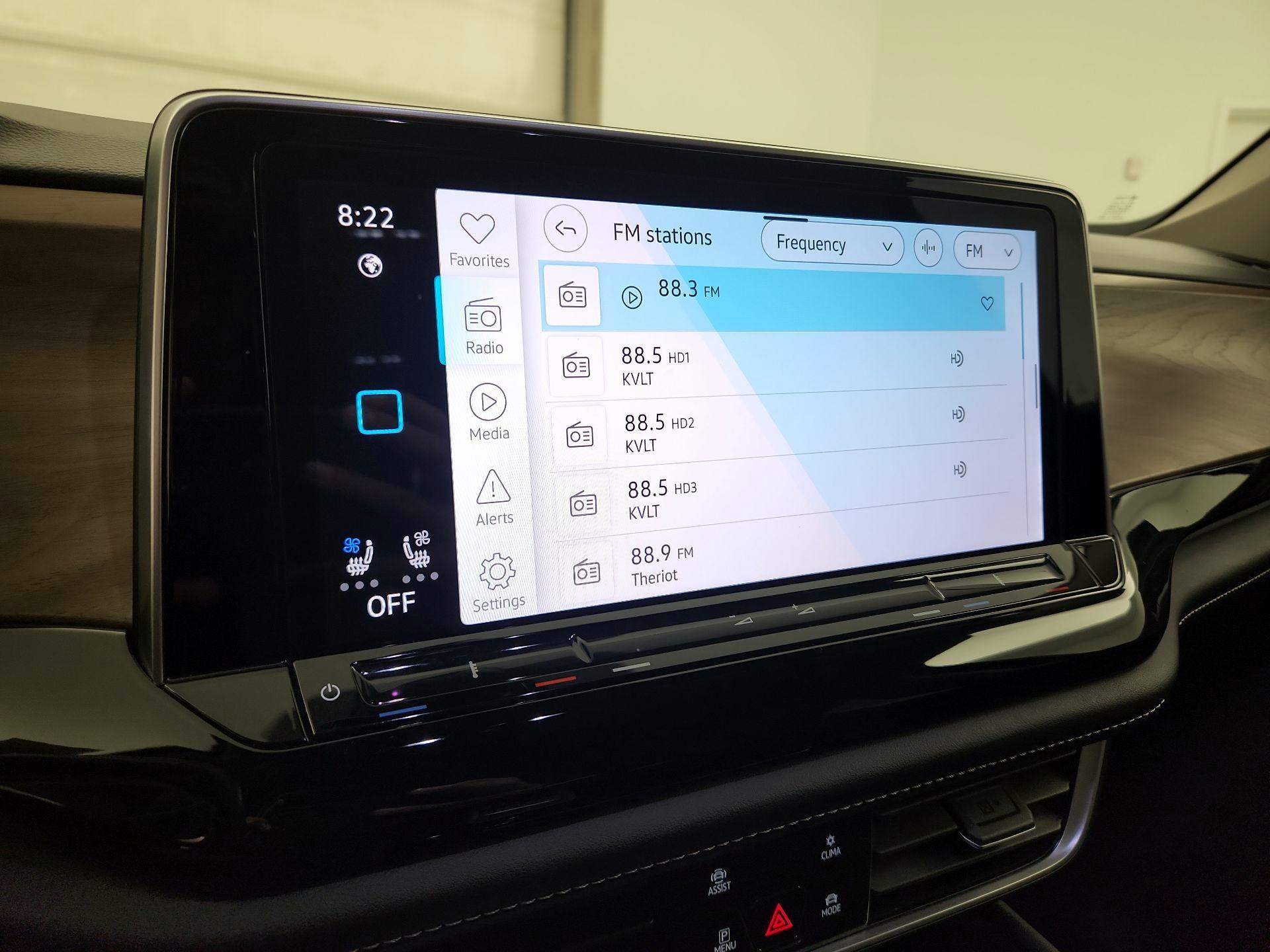 Thumbnail: 2024 Volkswagen Atlas - 15