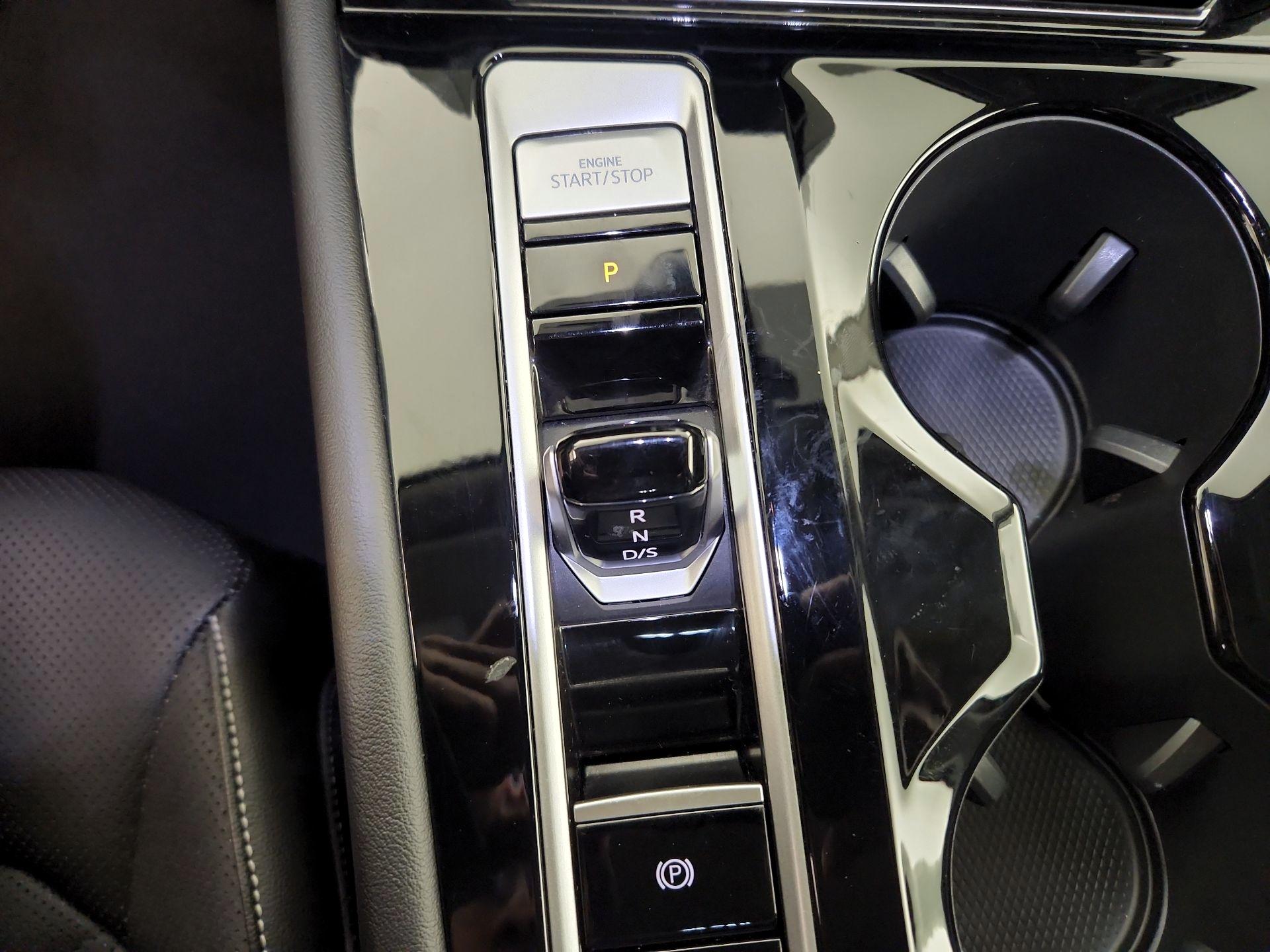 Thumbnail: 2024 Volkswagen Atlas - 17