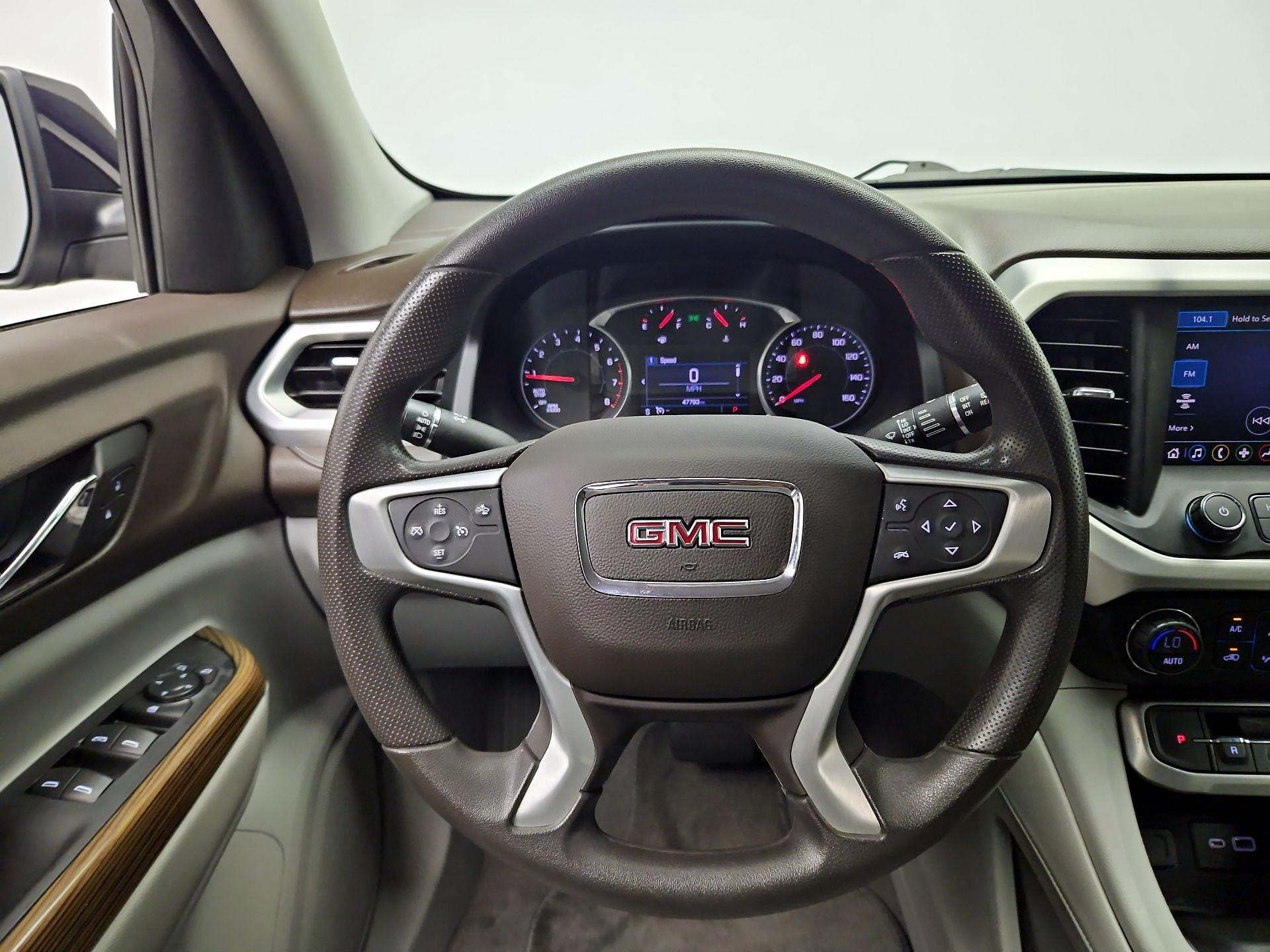 Thumbnail: 2022 GMC Acadia - 10