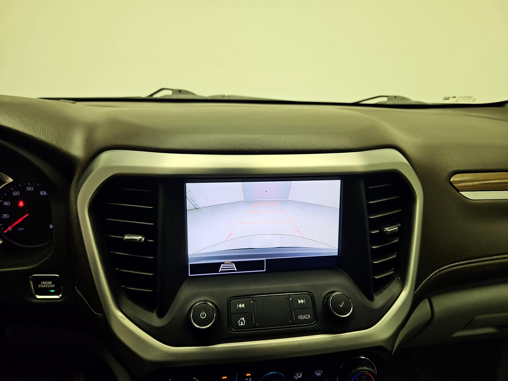 Thumbnail: 2022 GMC Acadia - 13