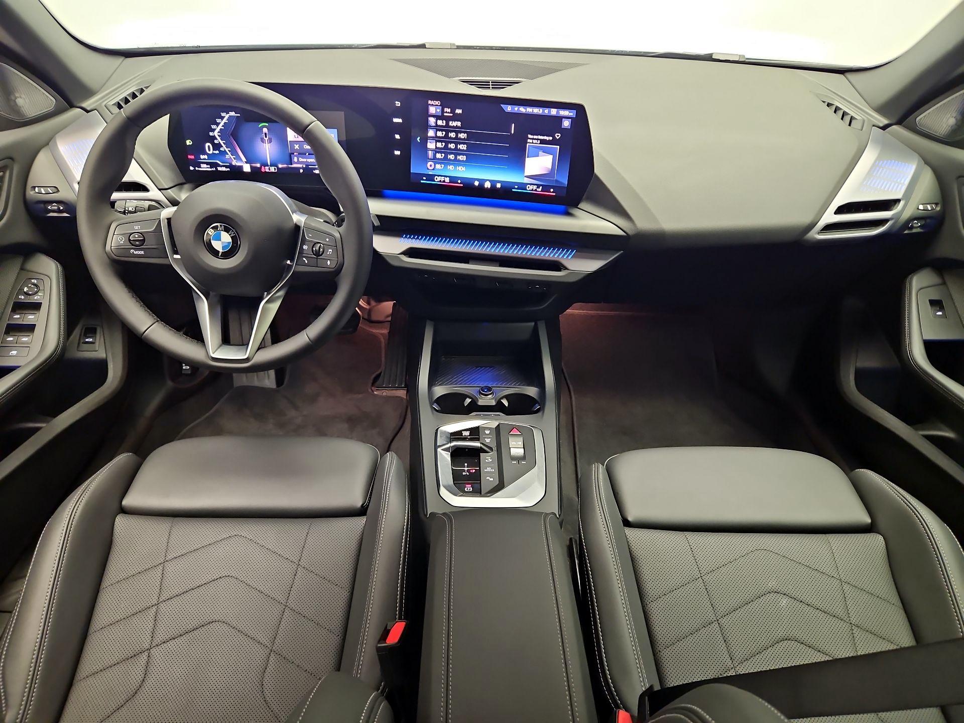 Thumbnail: 2025 BMW 2 Series - 9