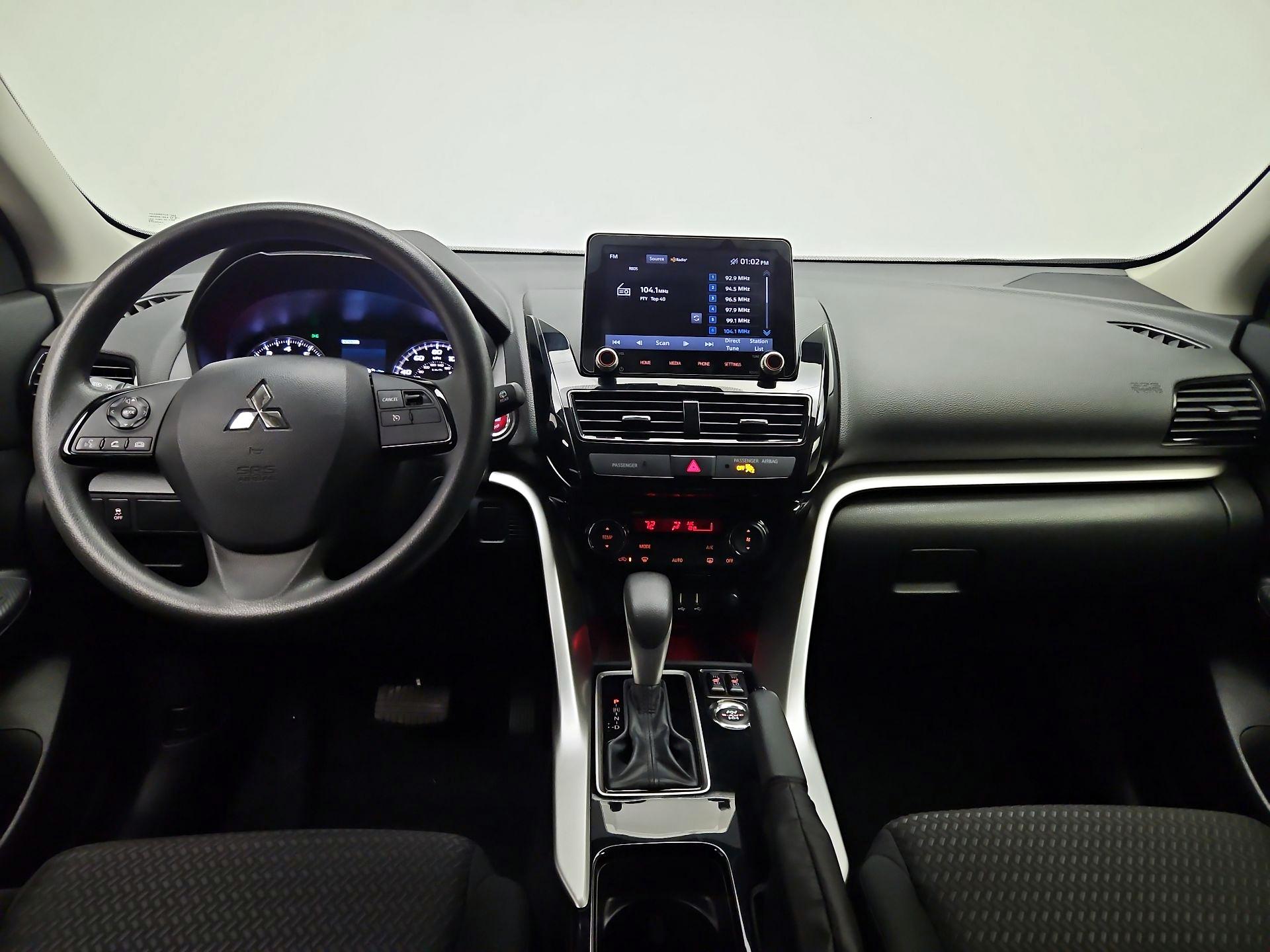 Thumbnail: 2024 Mitsubishi Eclipse Cross - 9