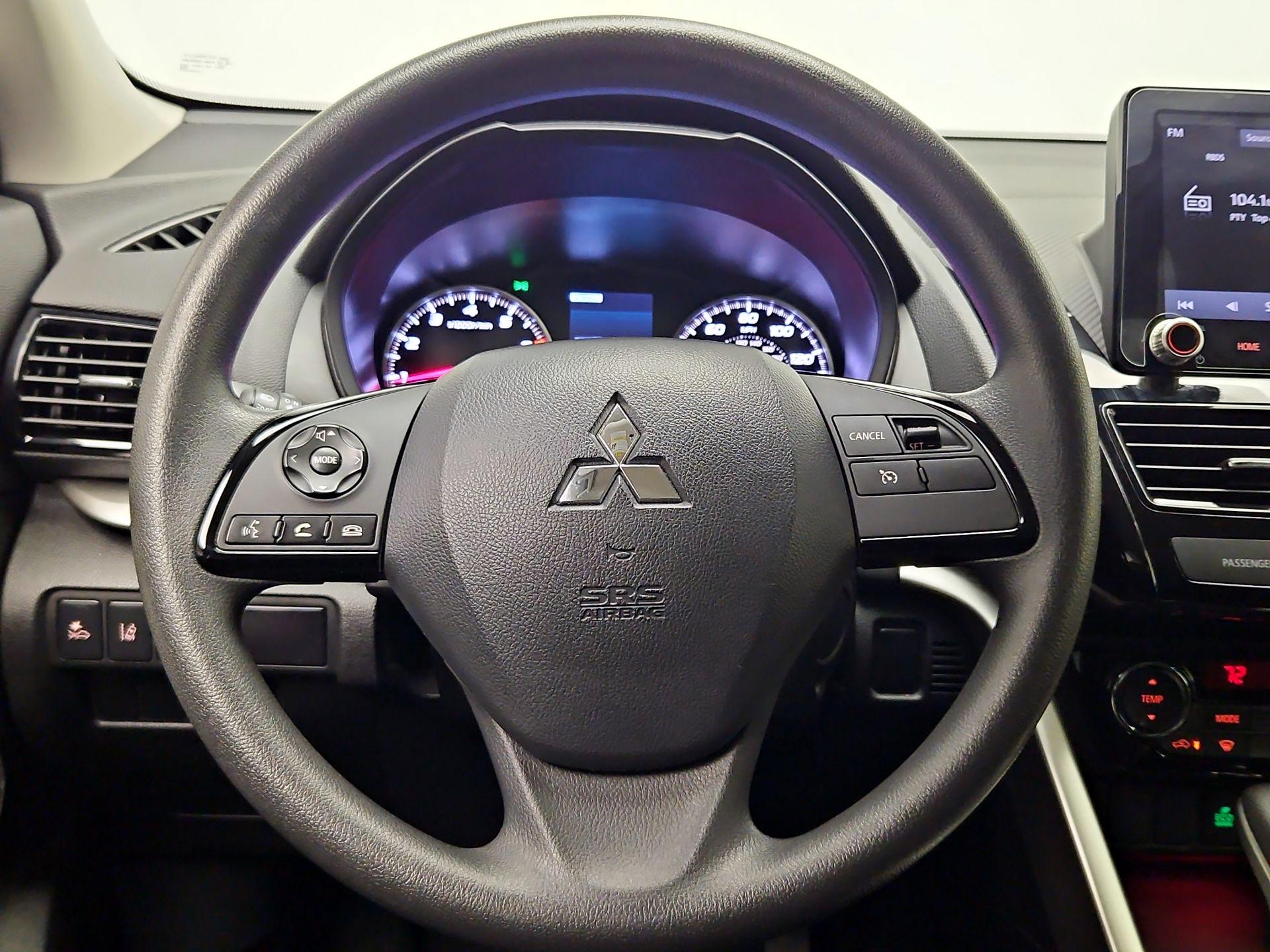 Thumbnail: 2024 Mitsubishi Eclipse Cross - 10