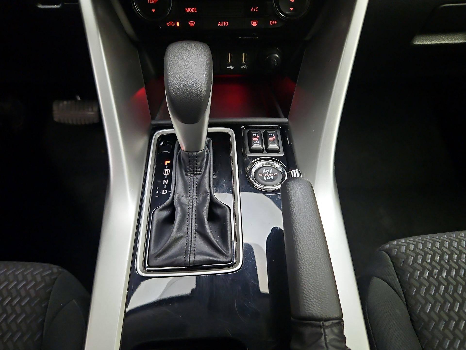 Thumbnail: 2024 Mitsubishi Eclipse Cross - 17