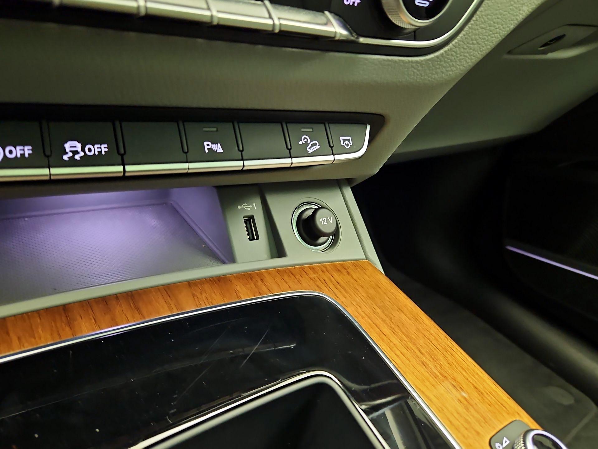 Thumbnail: 2023 Audi Q5 - 18