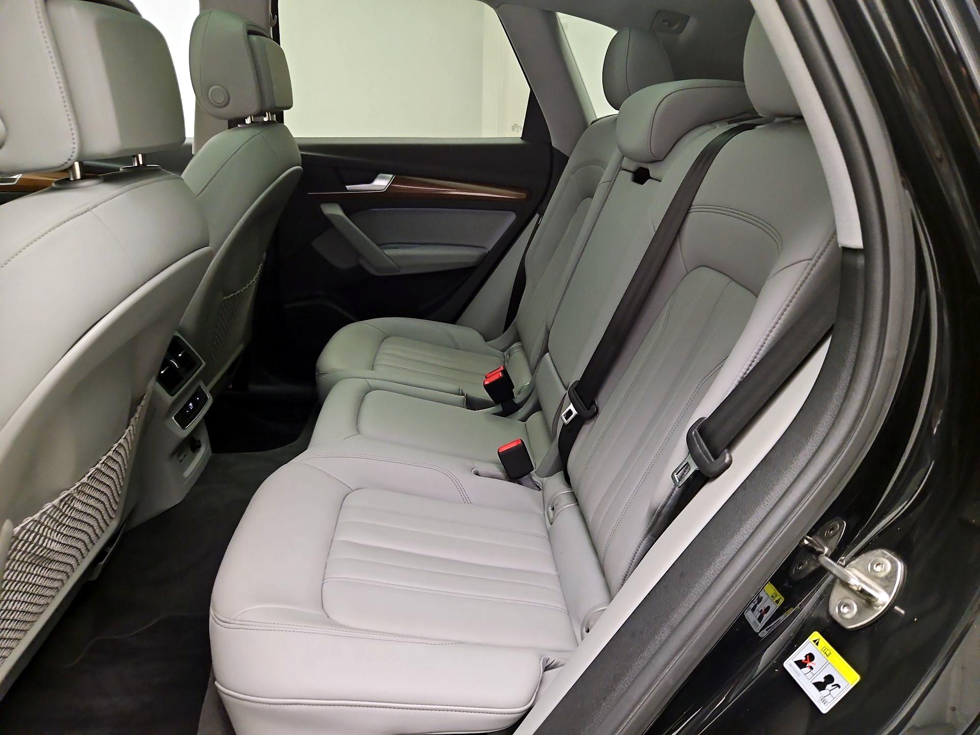 Thumbnail: 2023 Audi Q5 - 20