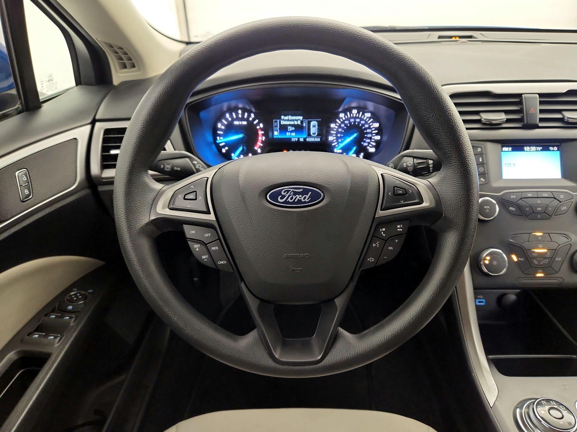 Thumbnail: 2020 Ford Fusion - 10