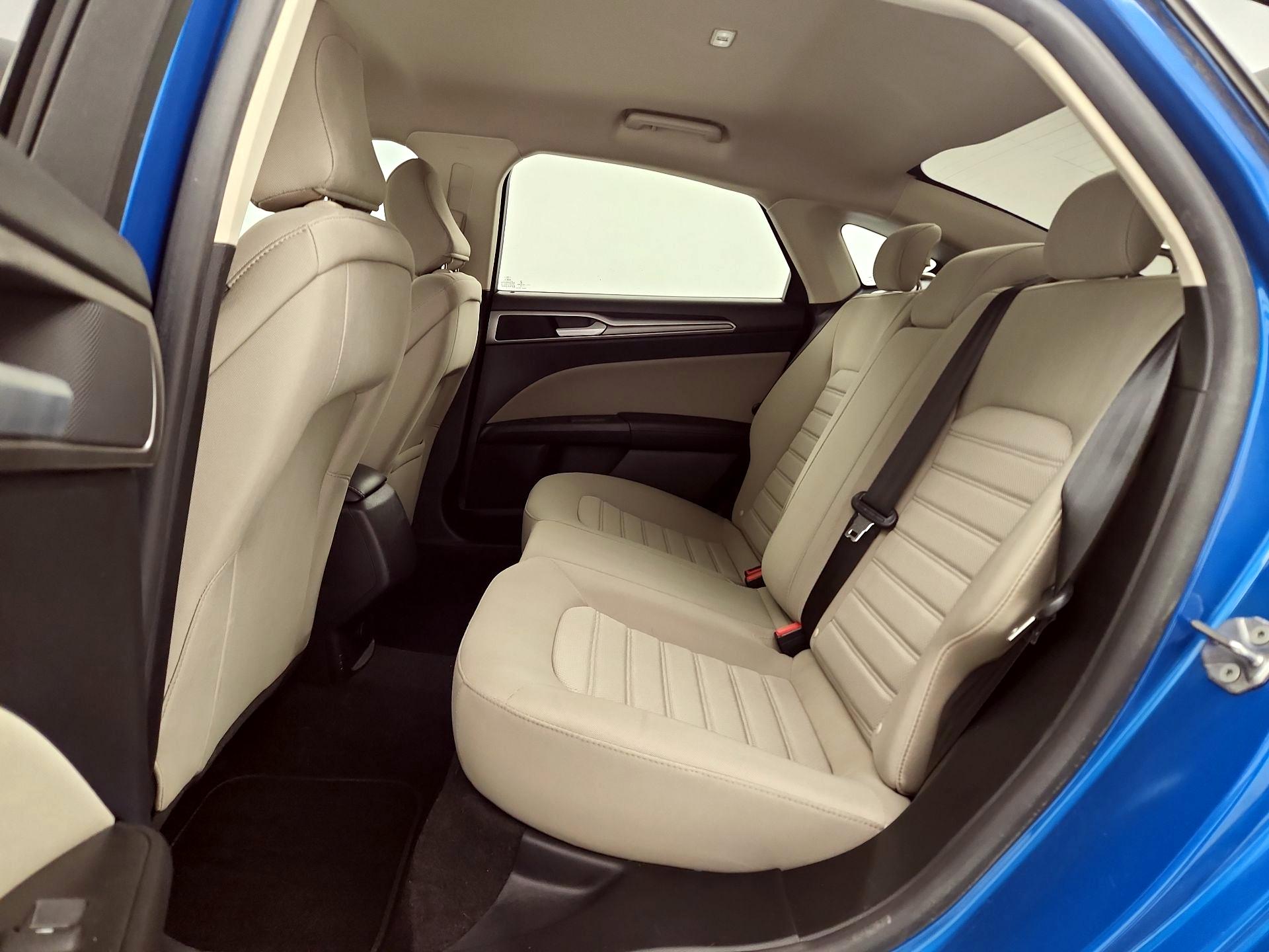 Thumbnail: 2020 Ford Fusion - 19