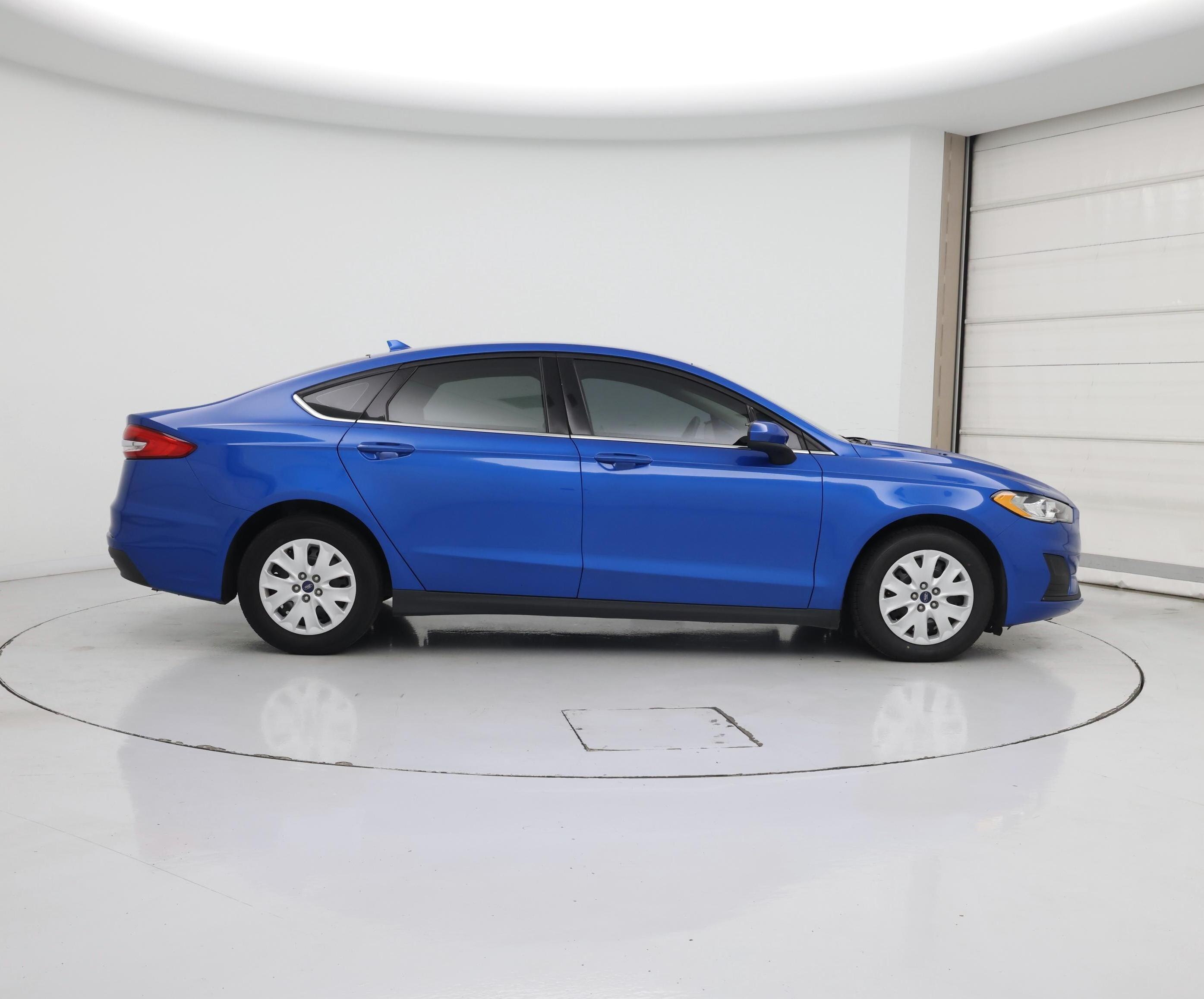 Thumbnail: 2020 Ford Fusion - 7