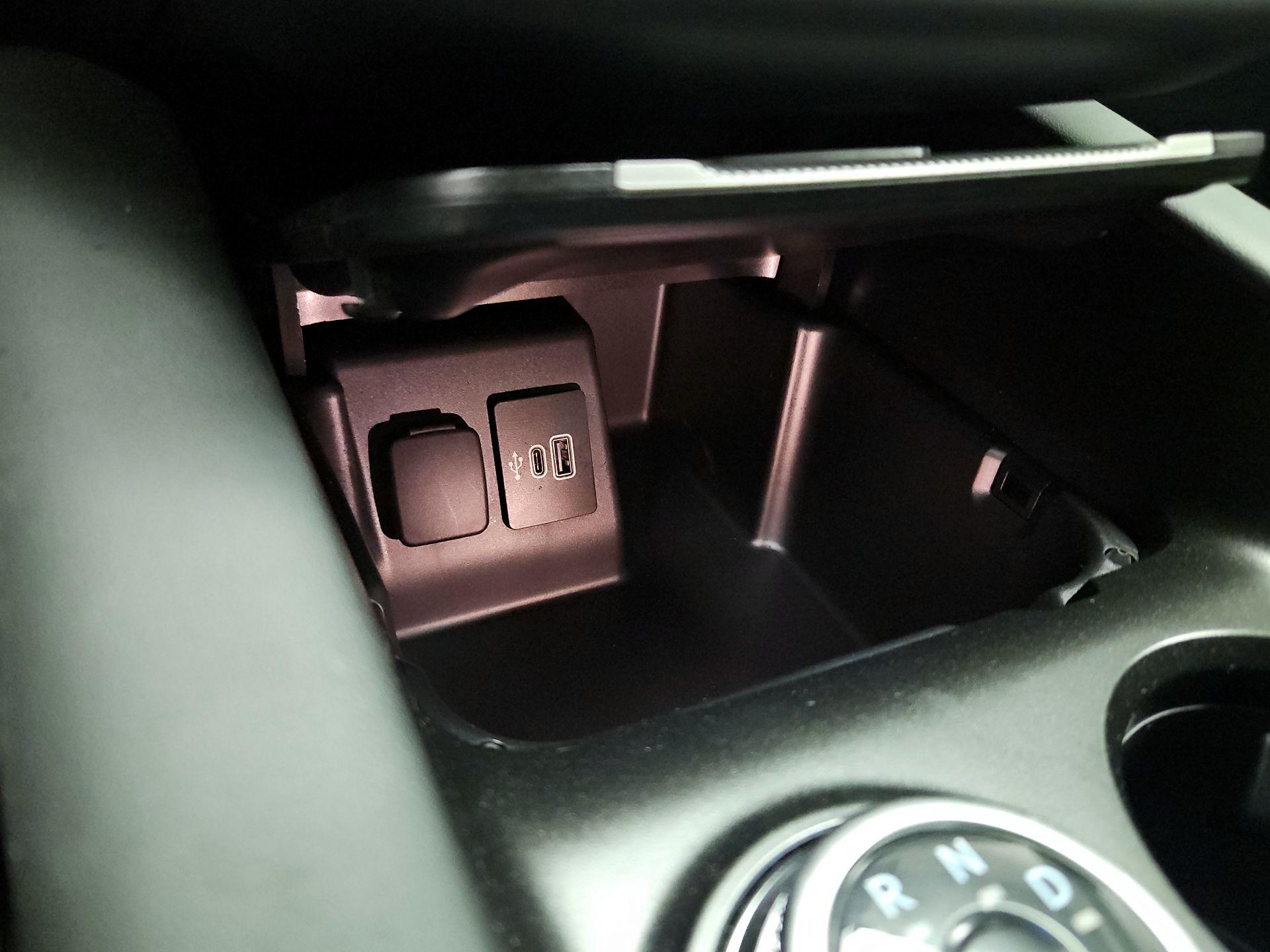 Thumbnail: 2025 Ford Explorer - 17