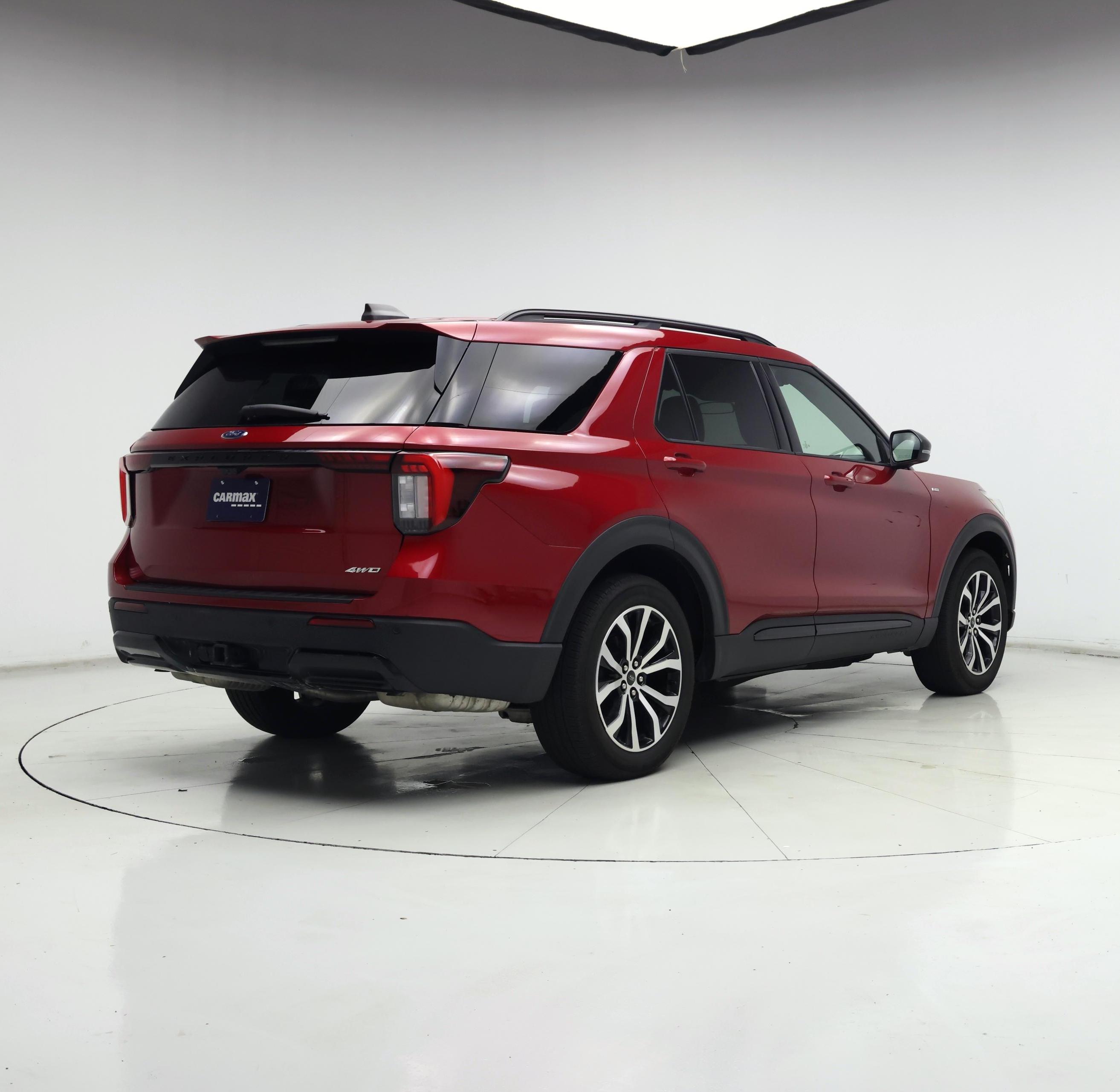 Thumbnail: 2025 Ford Explorer - 8