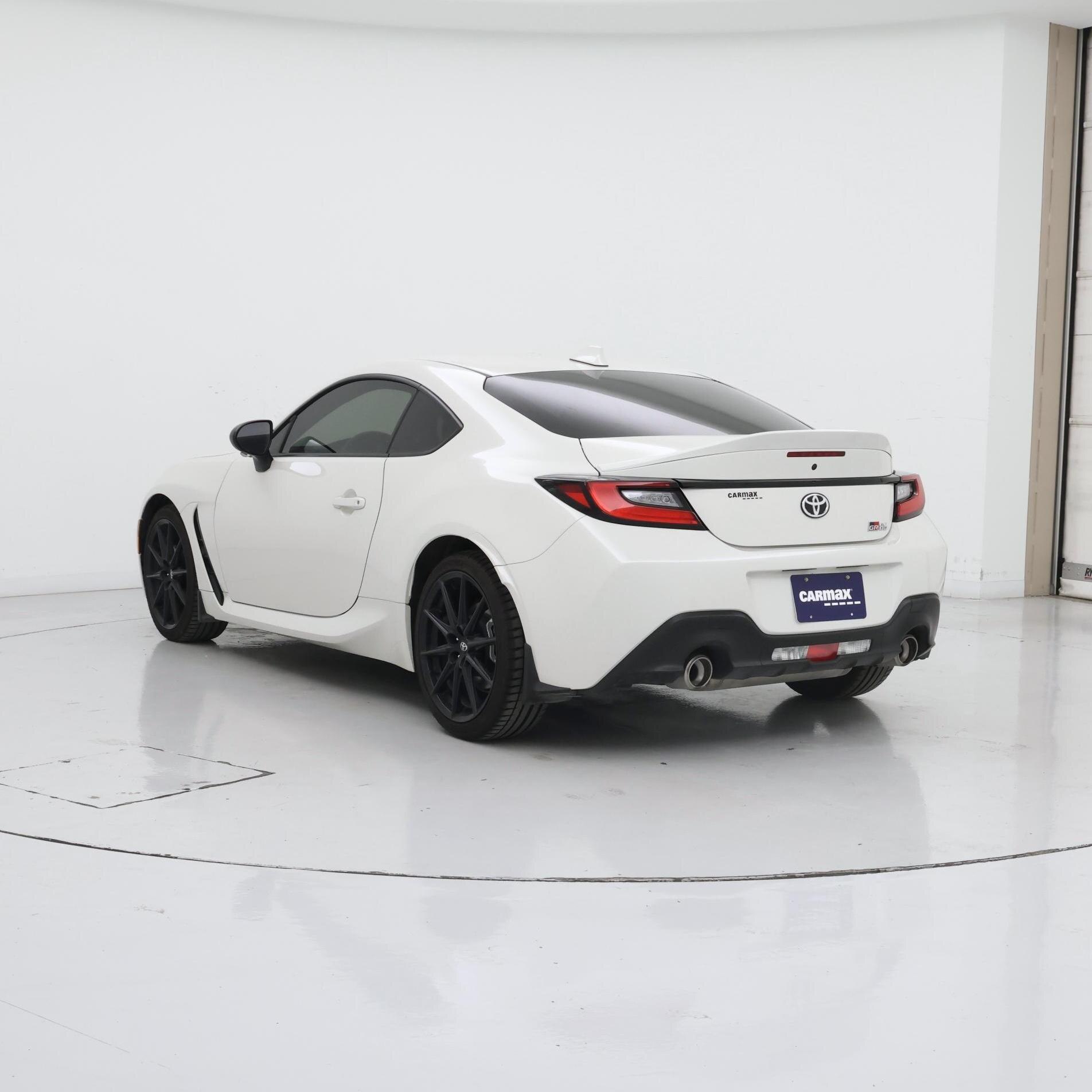 Thumbnail: 2025 Toyota GR86 - 2