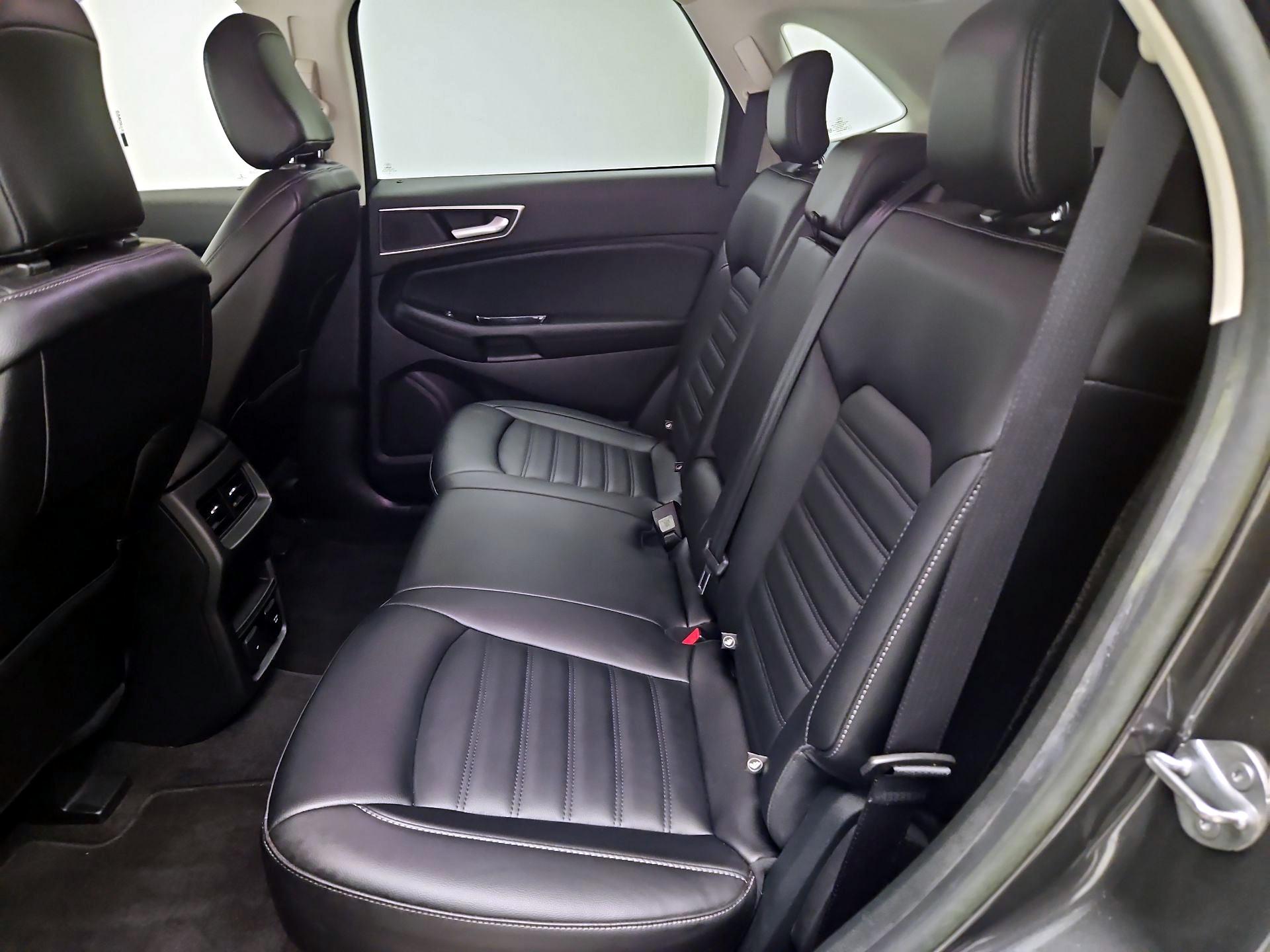 Thumbnail: 2020 Ford Edge - 19