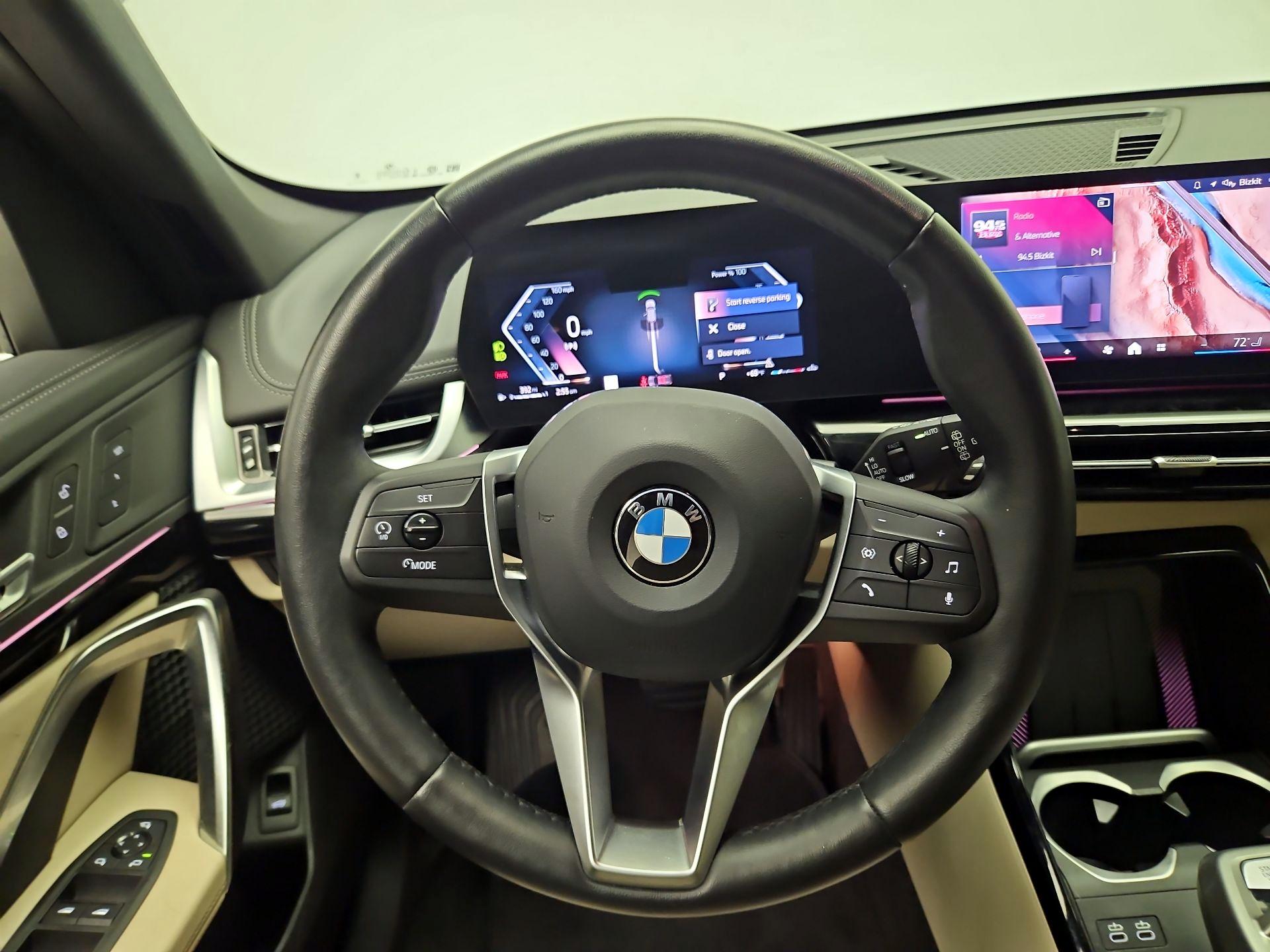 Thumbnail: 2025 BMW X1 - 10