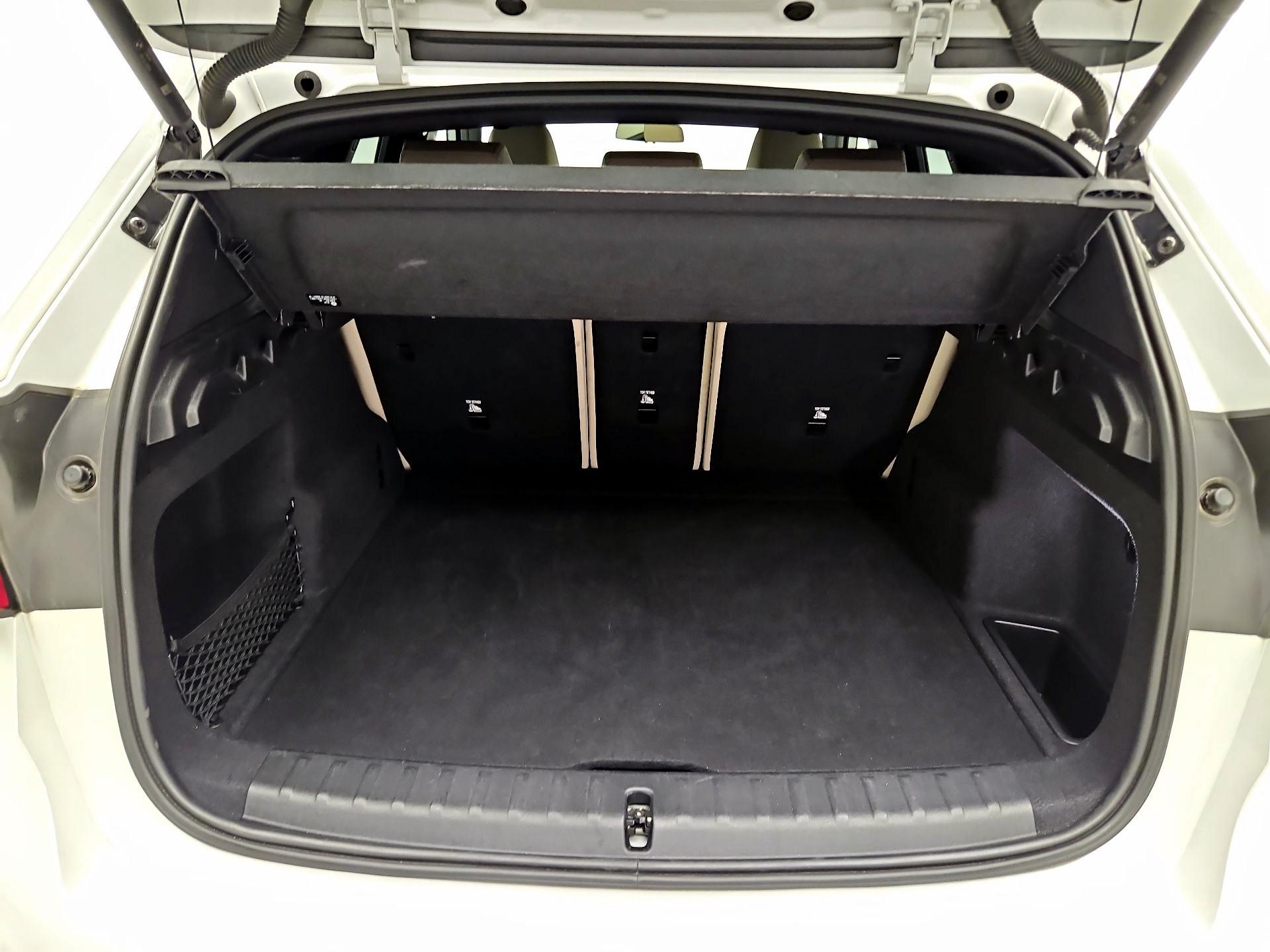 Thumbnail: 2025 BMW X1 - 18