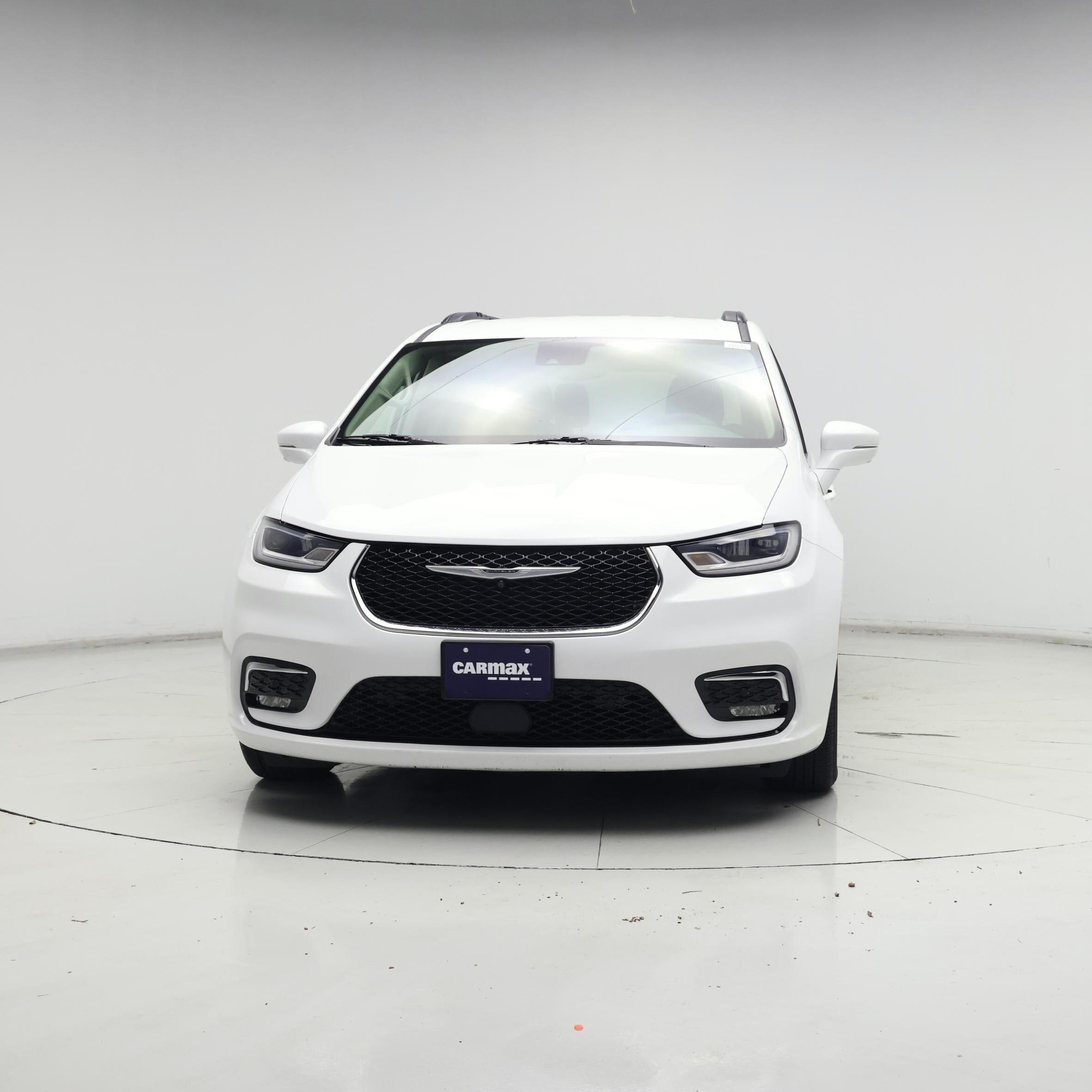 Thumbnail: 2022 Chrysler Pacifica - 5