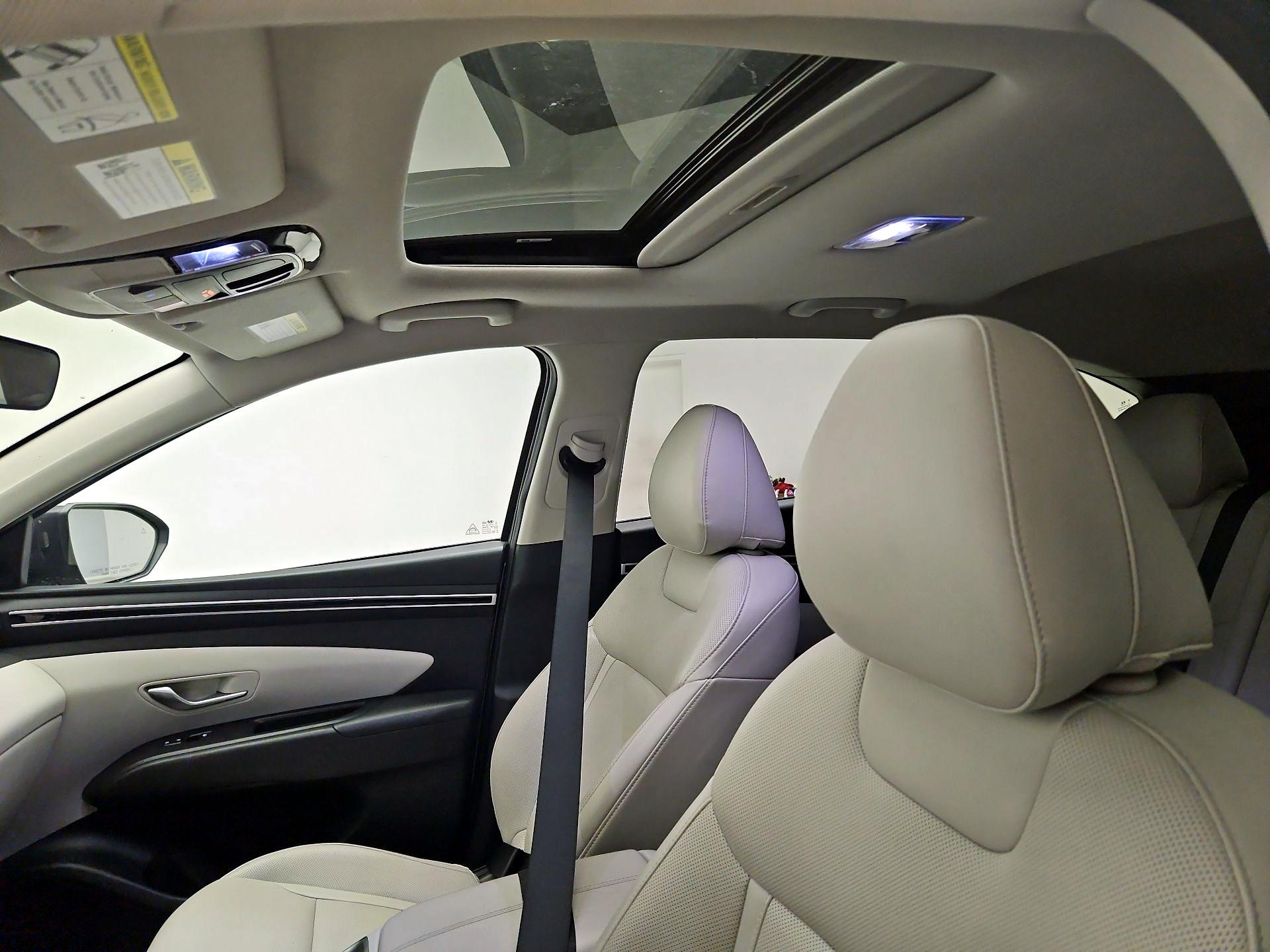 Thumbnail: 2023 Hyundai Tucson - 19