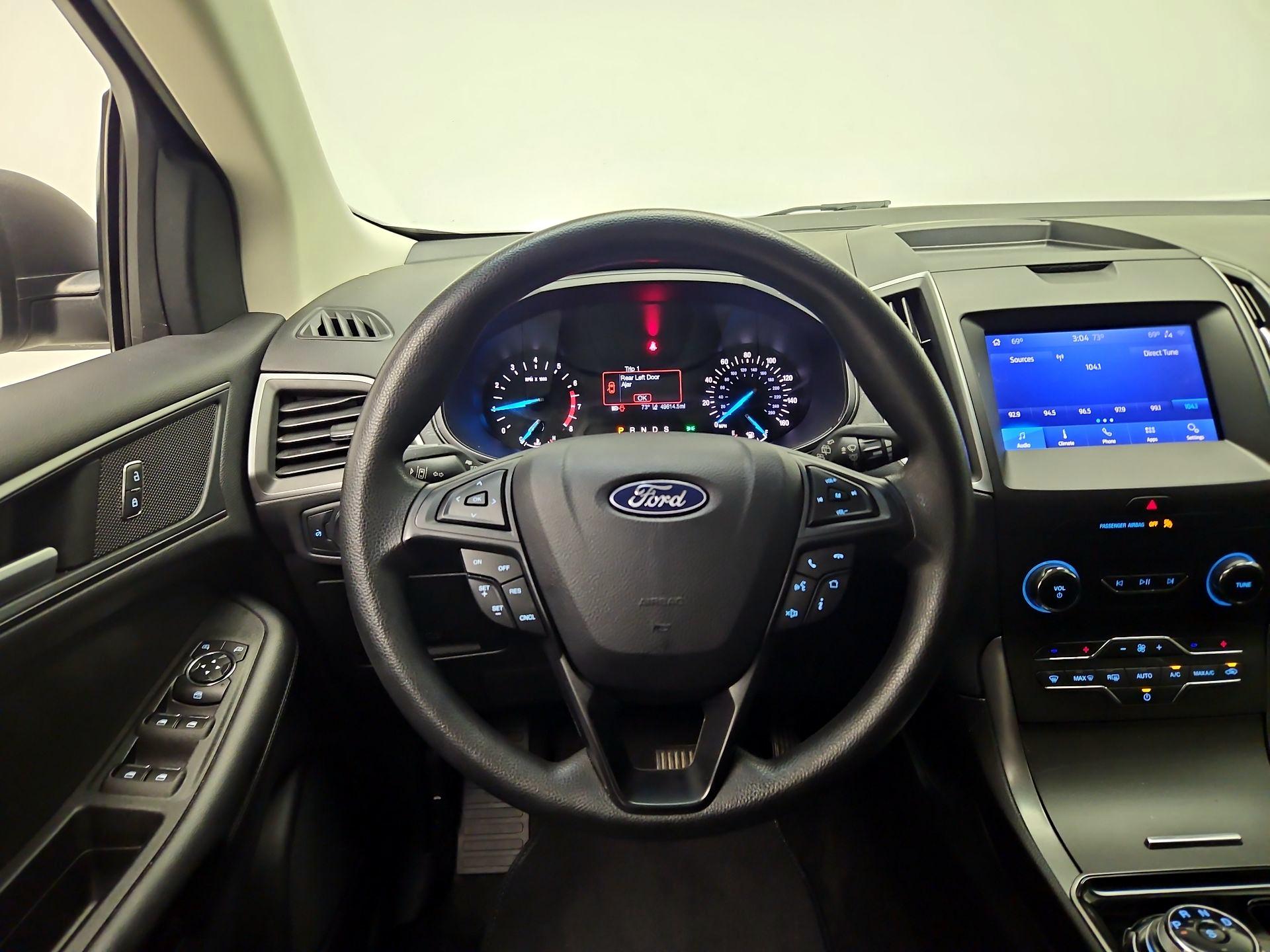 Thumbnail: 2020 Ford Edge - 10