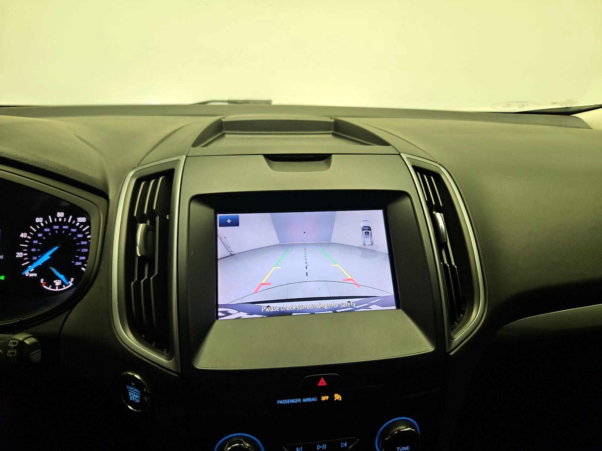 Thumbnail: 2020 Ford Edge - 13