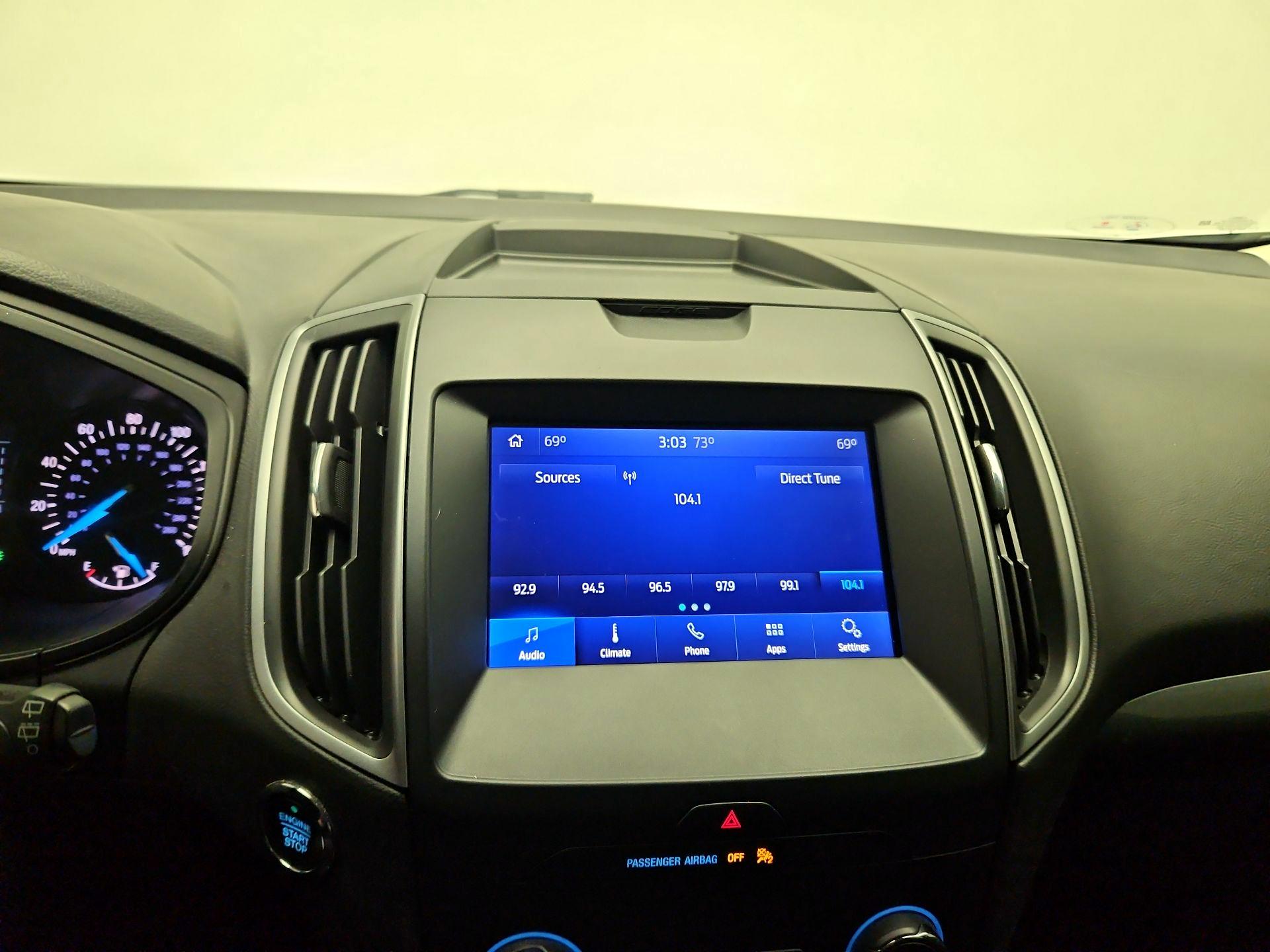 Thumbnail: 2020 Ford Edge - 14