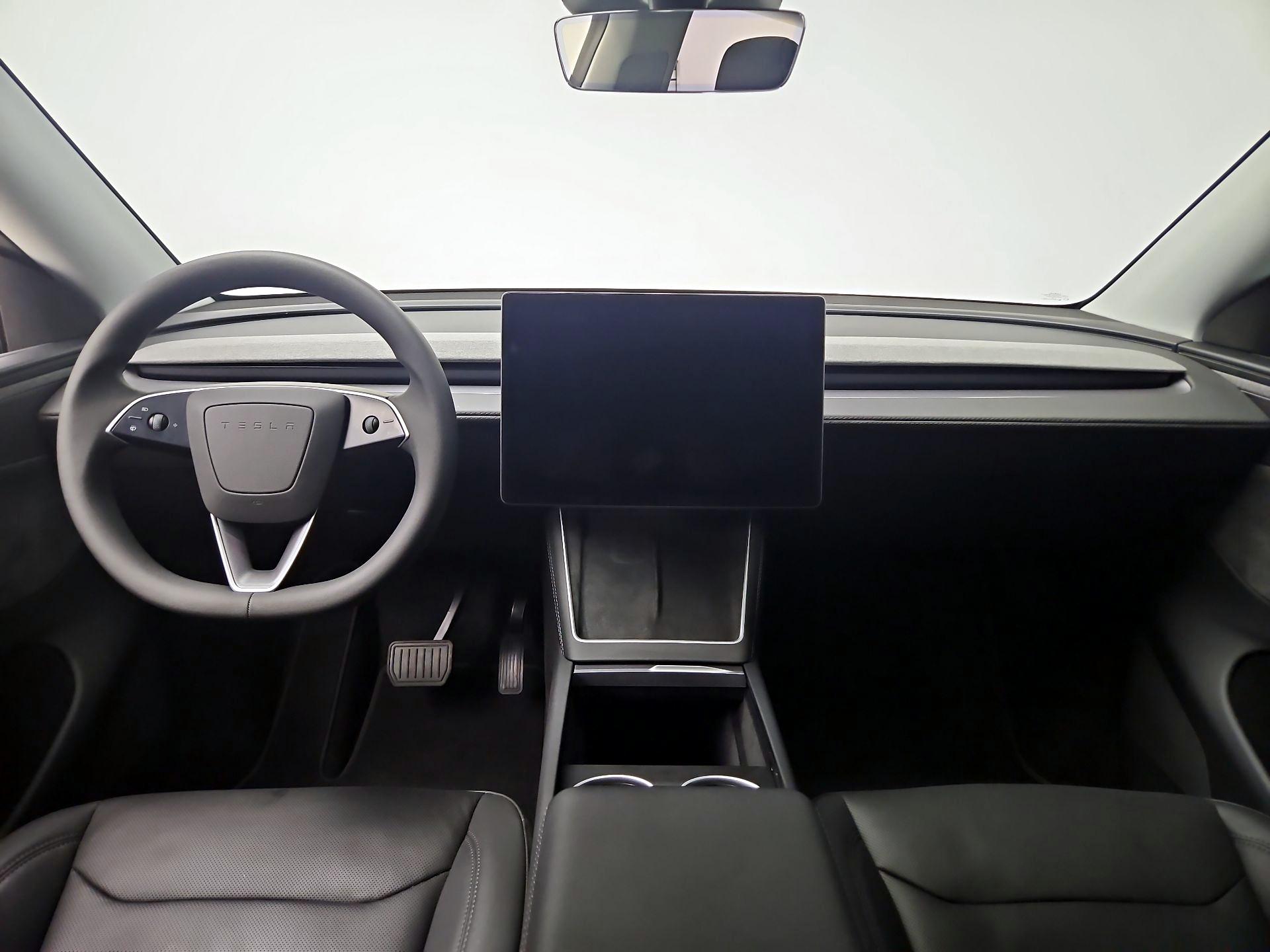 Thumbnail: 2026 Tesla Model Y - 9