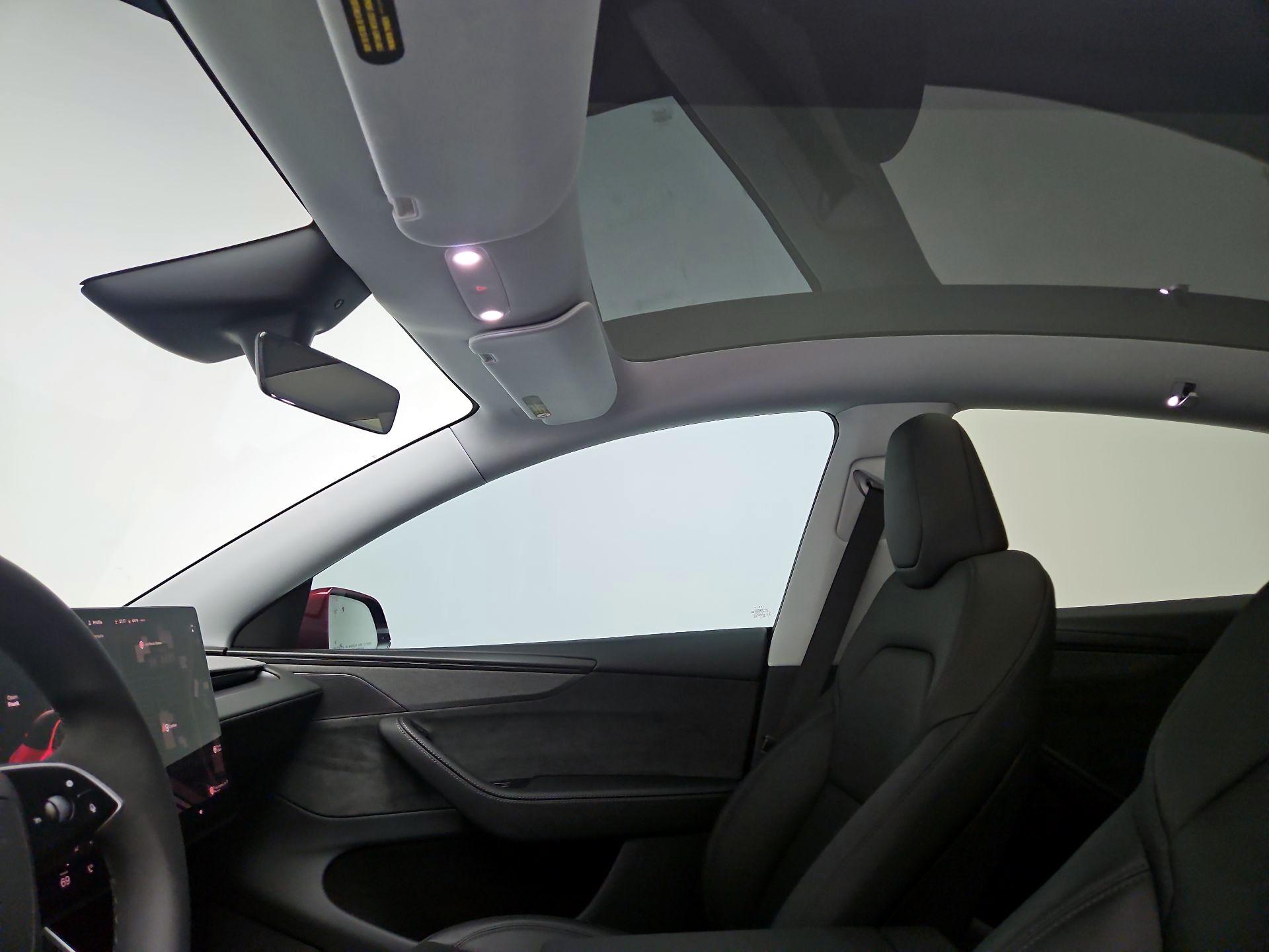 Thumbnail: 2026 Tesla Model Y - 18