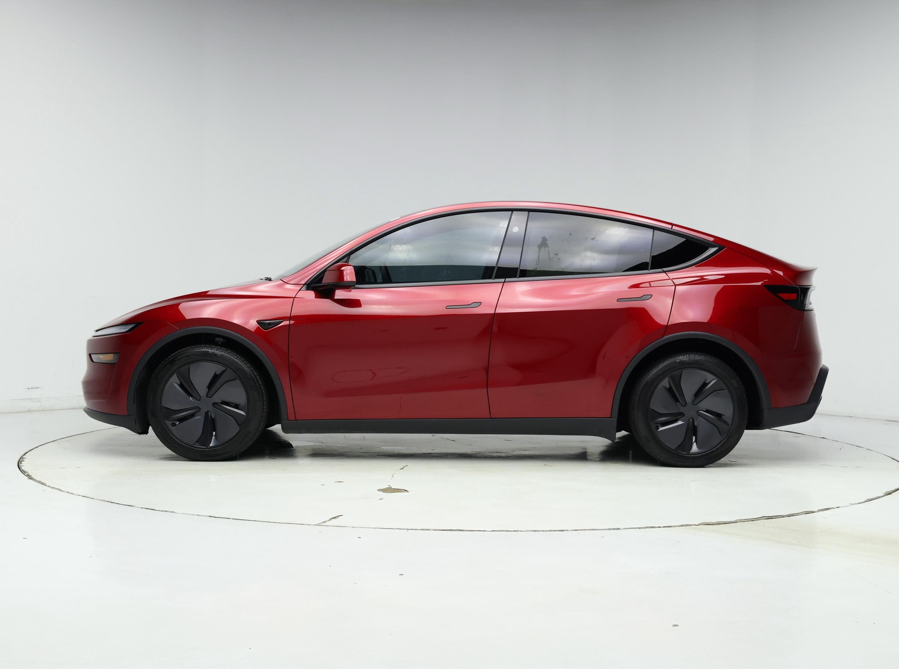 Thumbnail: 2026 Tesla Model Y - 3