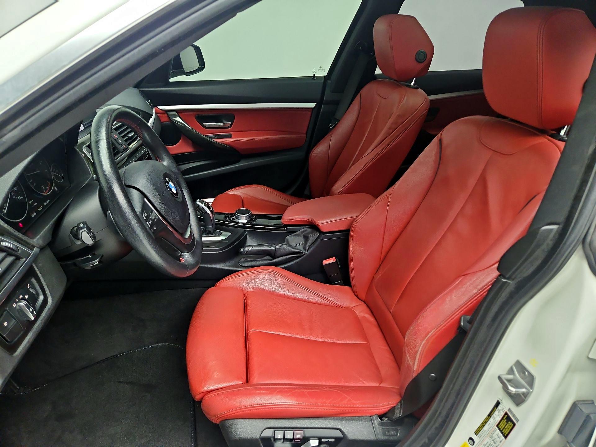 Thumbnail: 2018 BMW 3 Series - 11