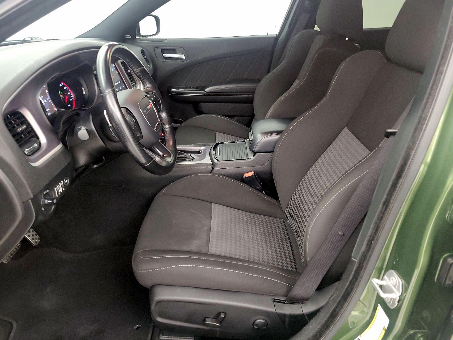 Thumbnail: 2022 Dodge Charger - 11