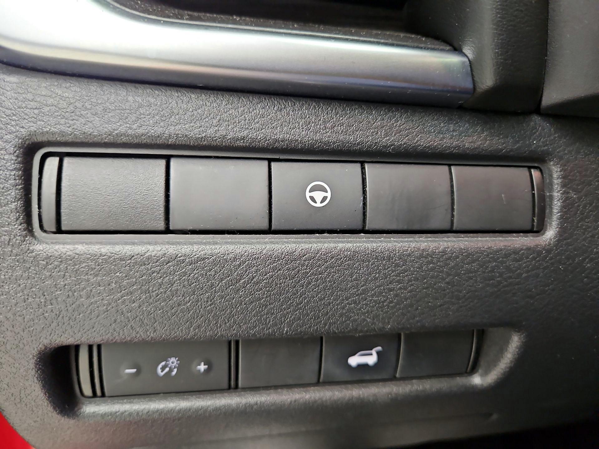 Thumbnail: 2021 Nissan Rogue - 13