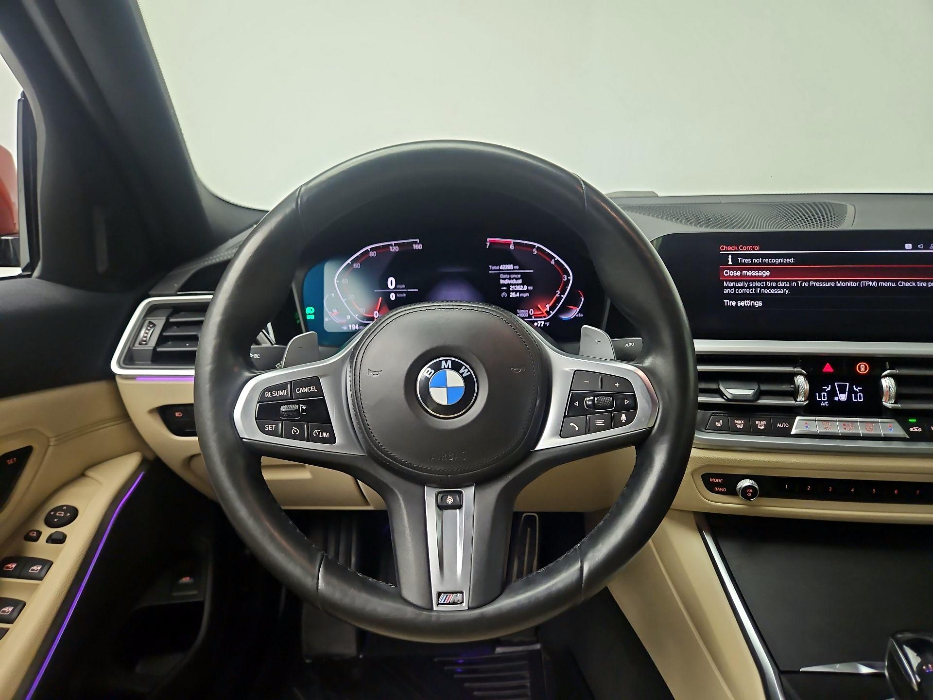 Thumbnail: 2021 BMW 3 Series - 10