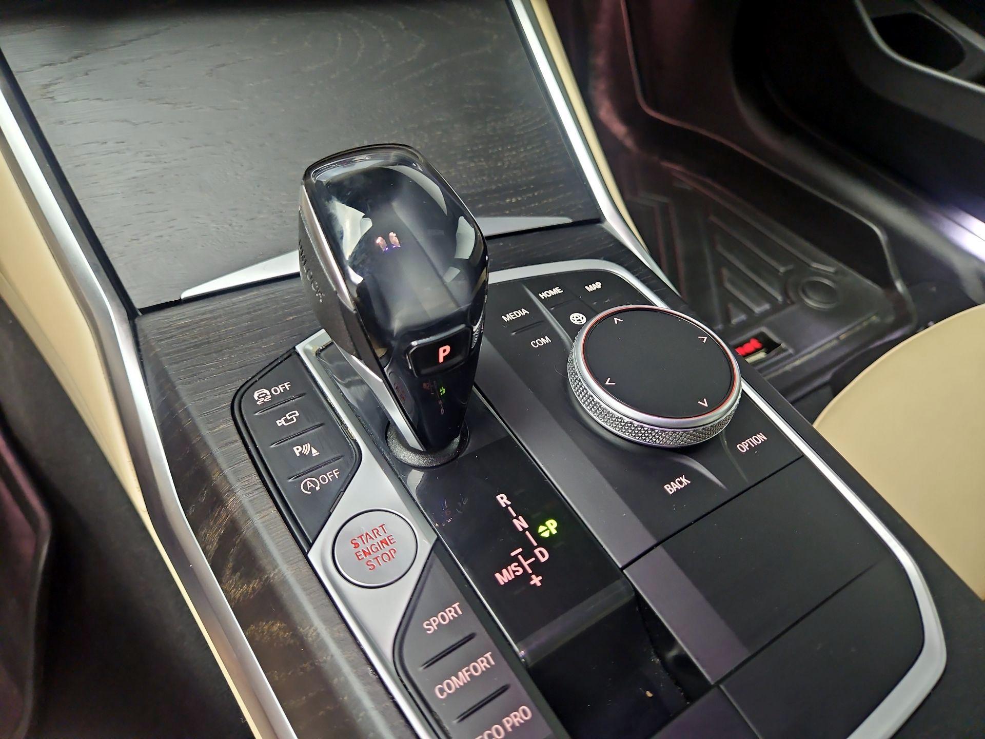 Thumbnail: 2021 BMW 3 Series - 18