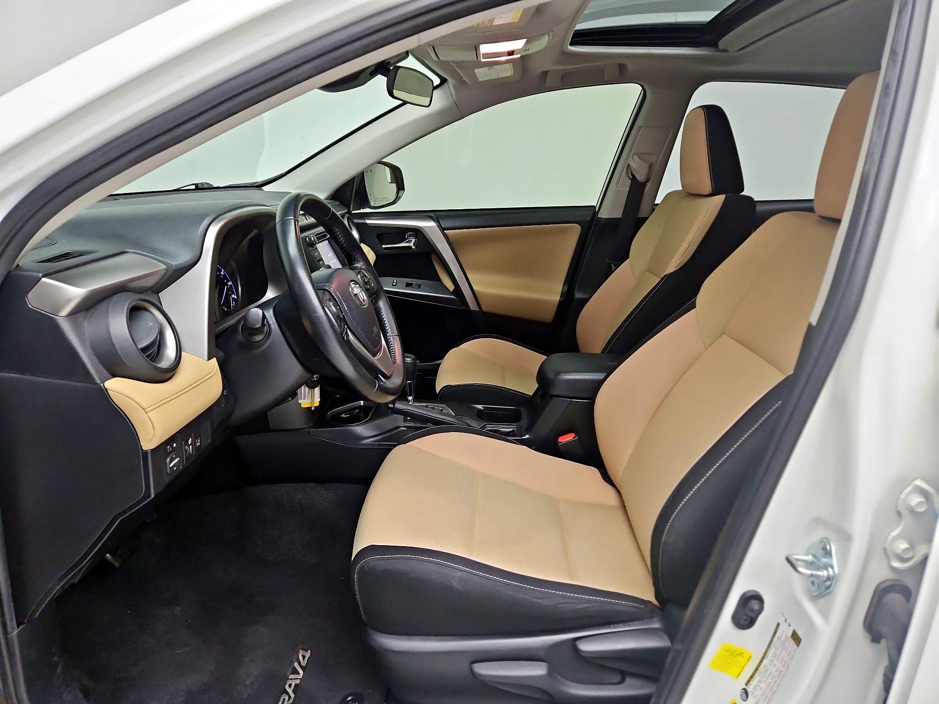 Thumbnail: 2017 Toyota RAV4 - 11