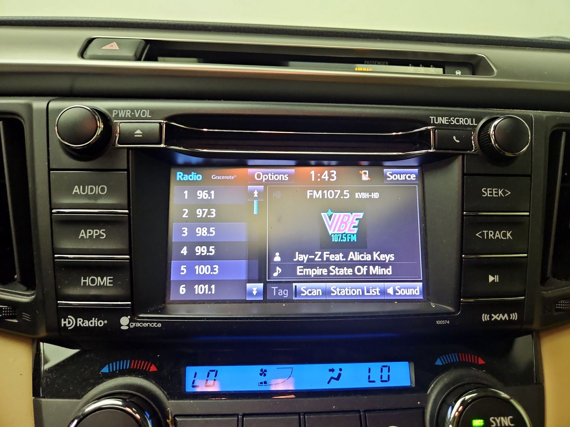 Thumbnail: 2017 Toyota RAV4 - 15