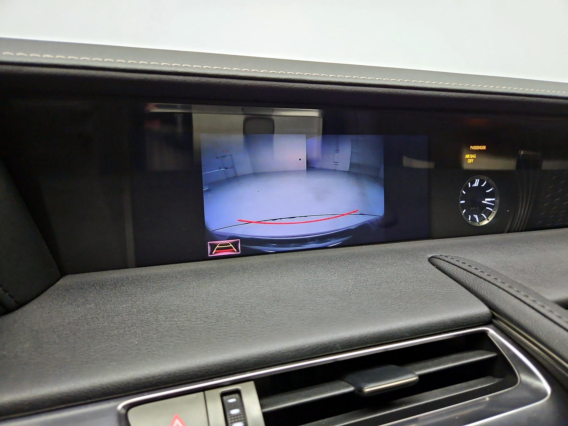 Thumbnail: 2021 Lexus LC - 15