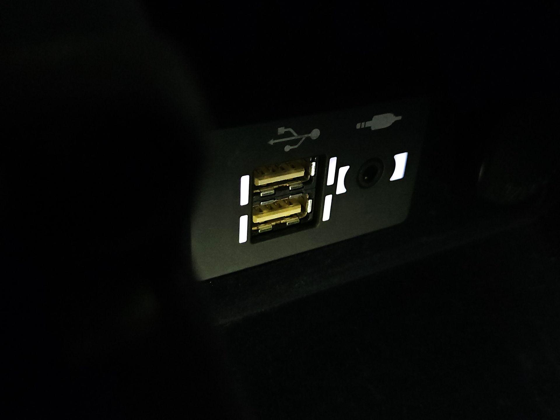 Thumbnail: 2021 Lexus LC - 19