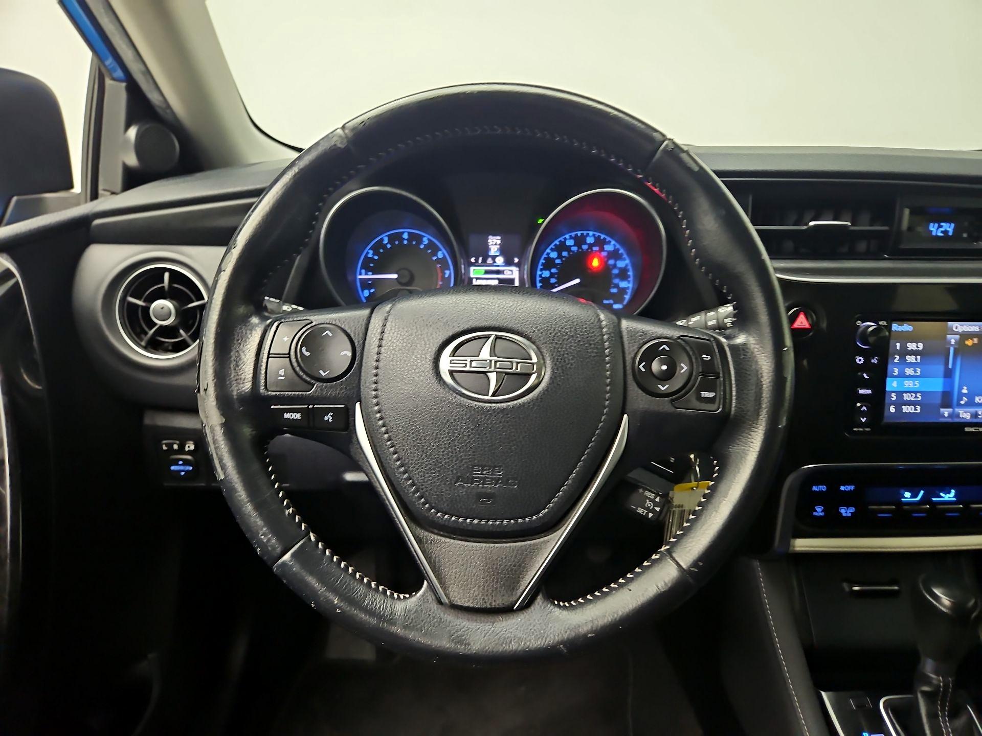 Thumbnail: 2016 Scion iM - 10