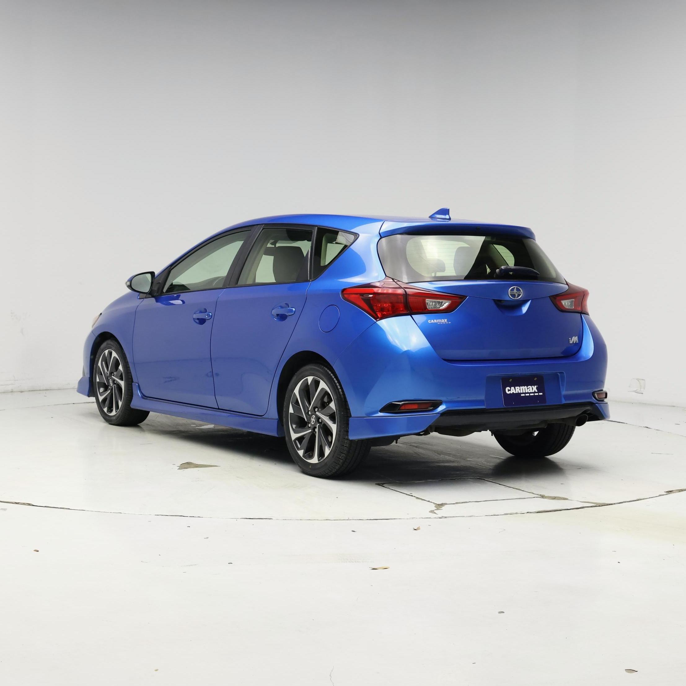 Thumbnail: 2016 Scion iM - 2