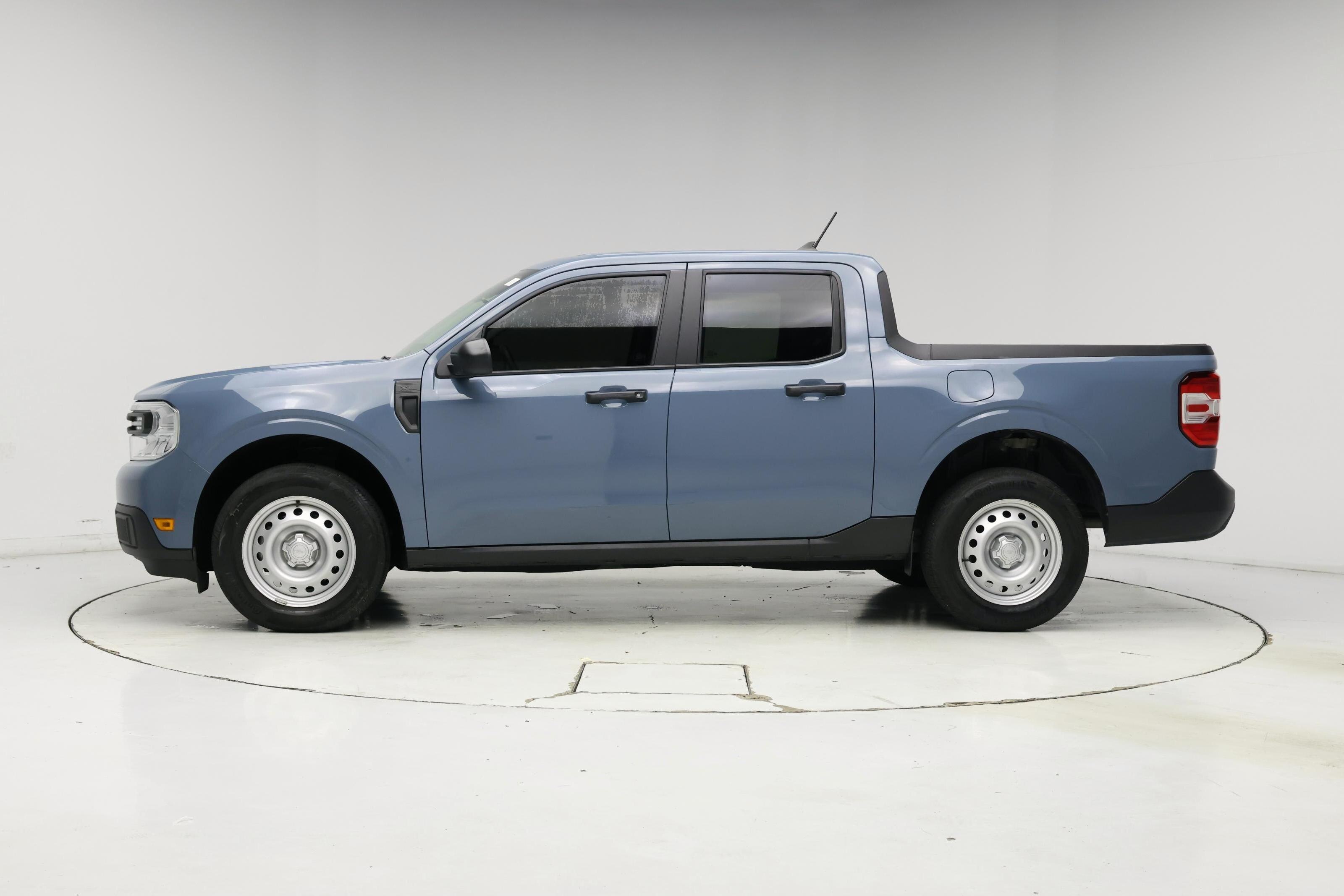 Thumbnail: 2023 Ford Maverick - 3