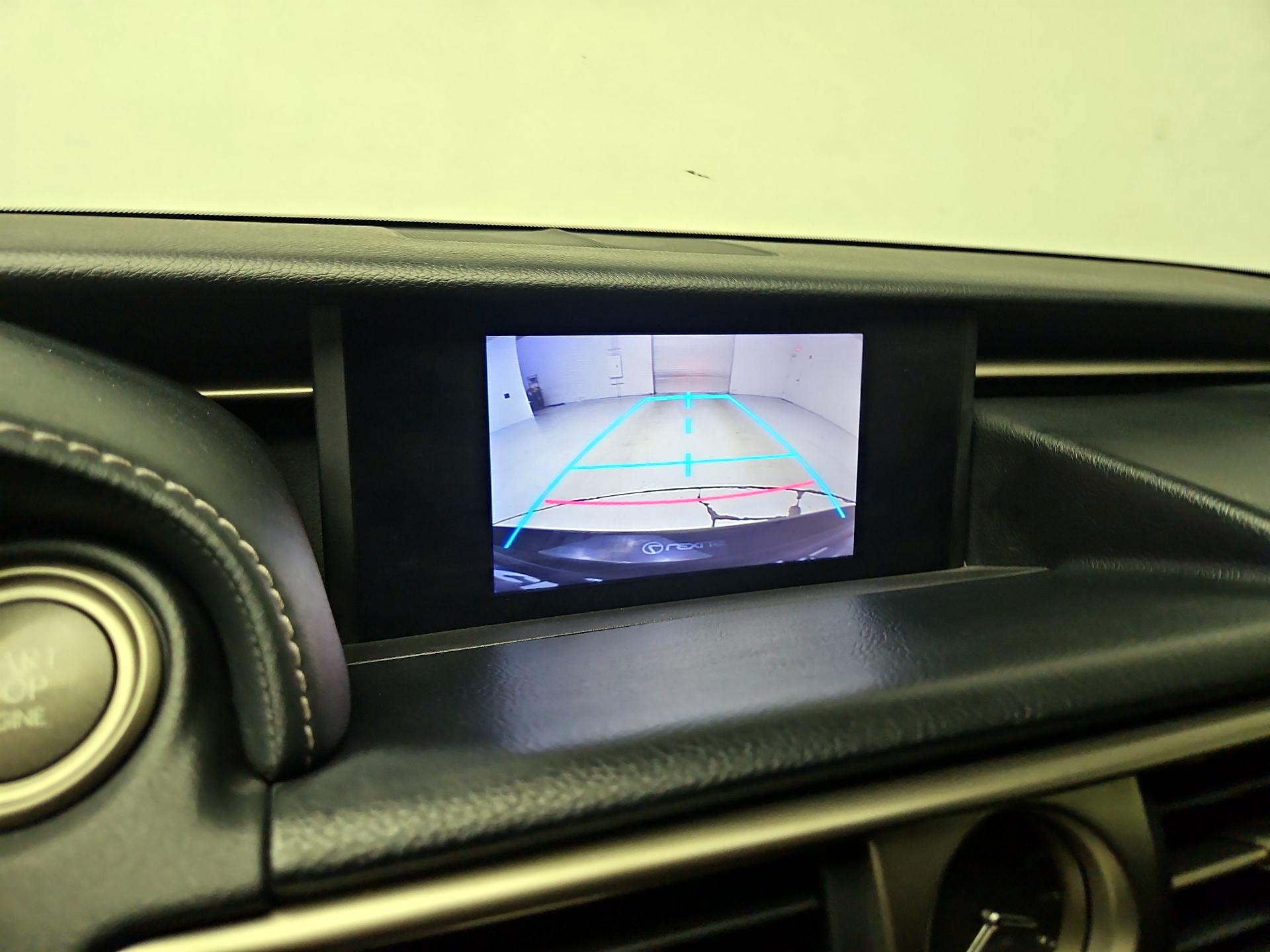 Thumbnail: 2014 Lexus IS - 15