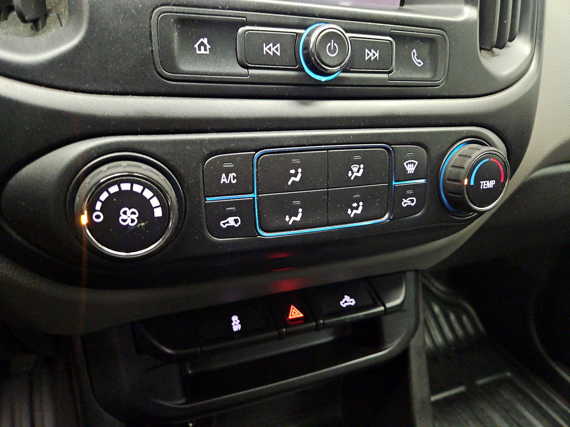 Thumbnail: 2019 Chevrolet Colorado - 16