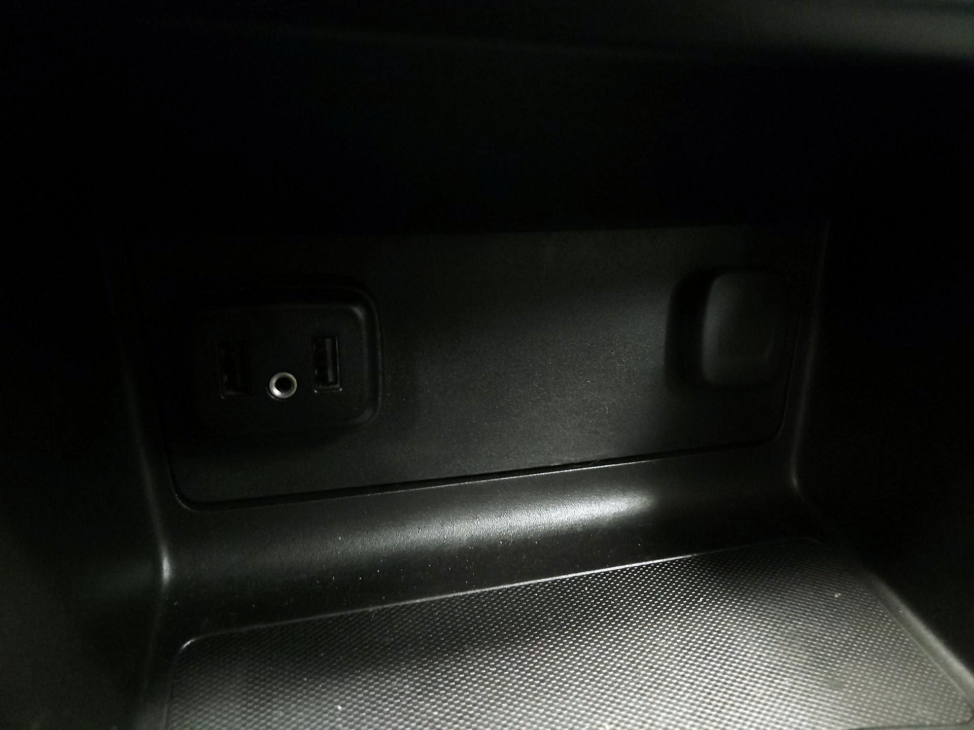 Thumbnail: 2019 Chevrolet Colorado - 18