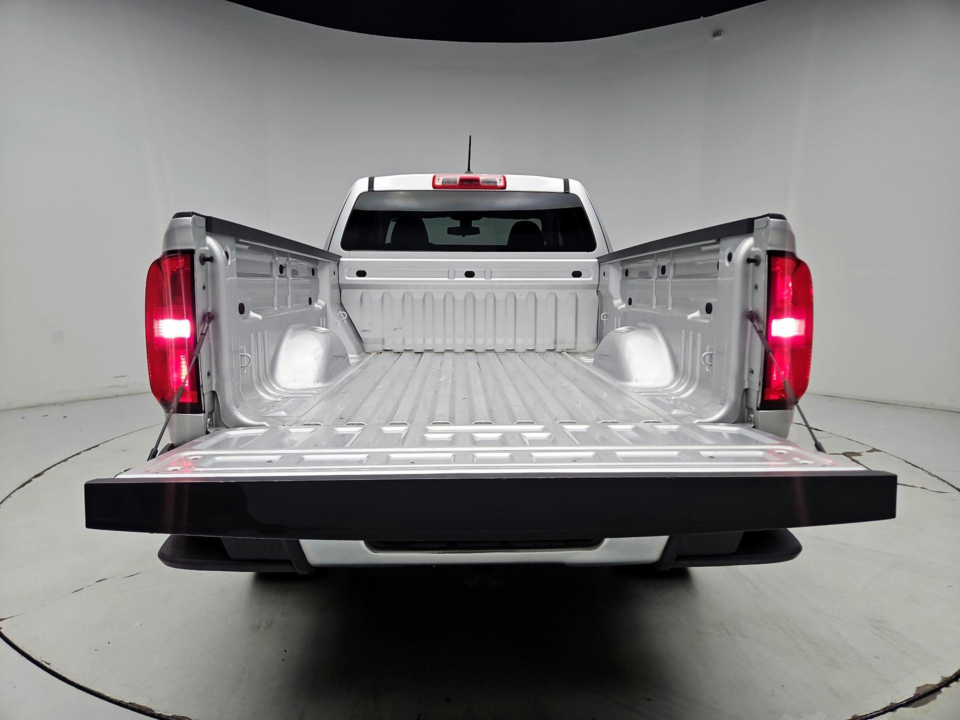 Thumbnail: 2019 Chevrolet Colorado - 20