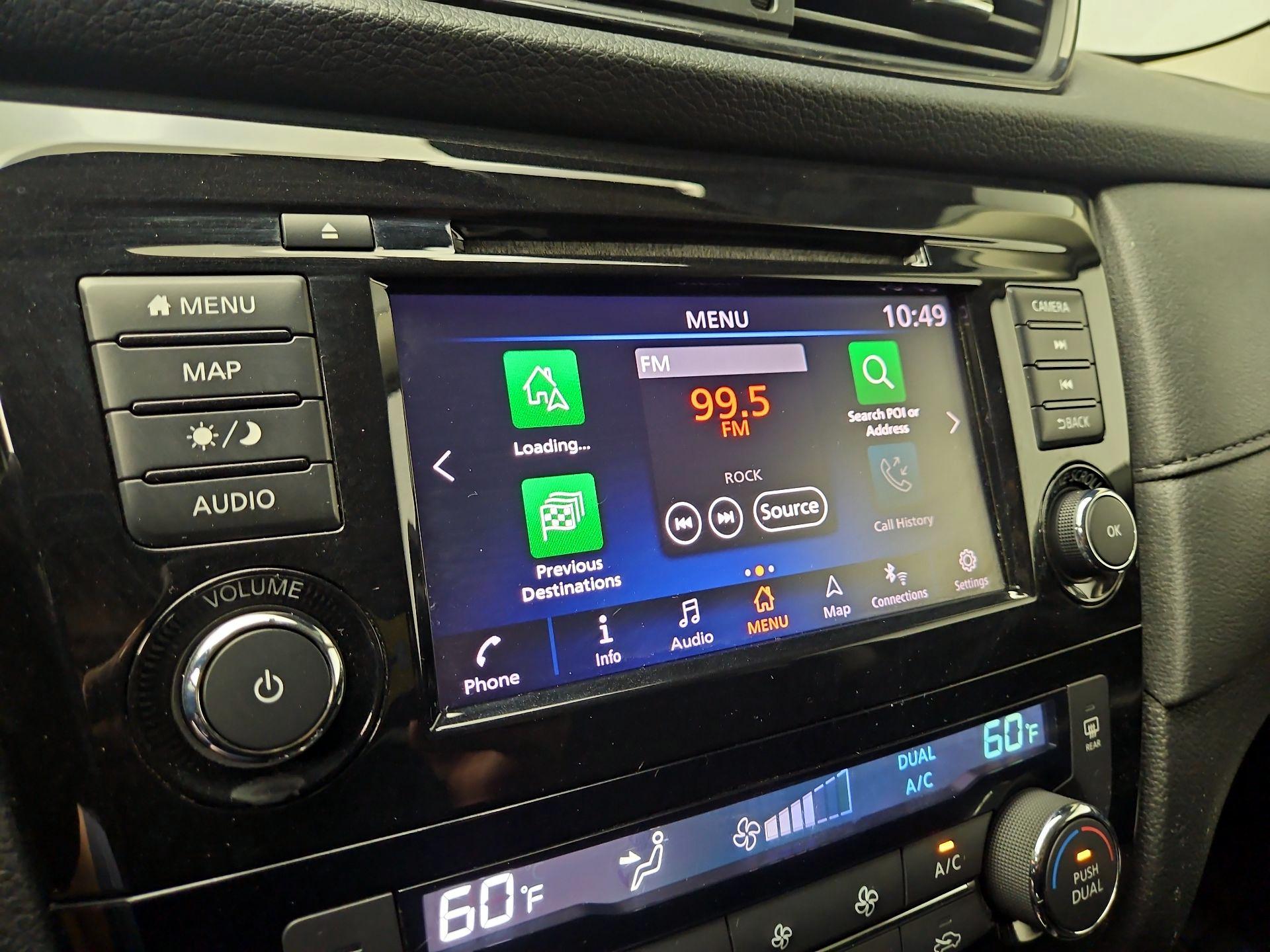 Thumbnail: 2018 Nissan Rogue - 16