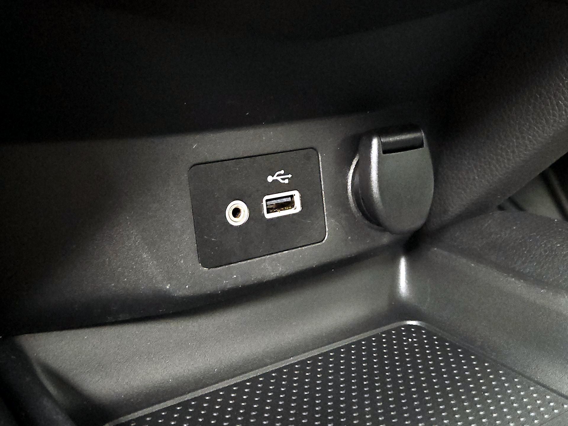 Thumbnail: 2018 Nissan Rogue - 19